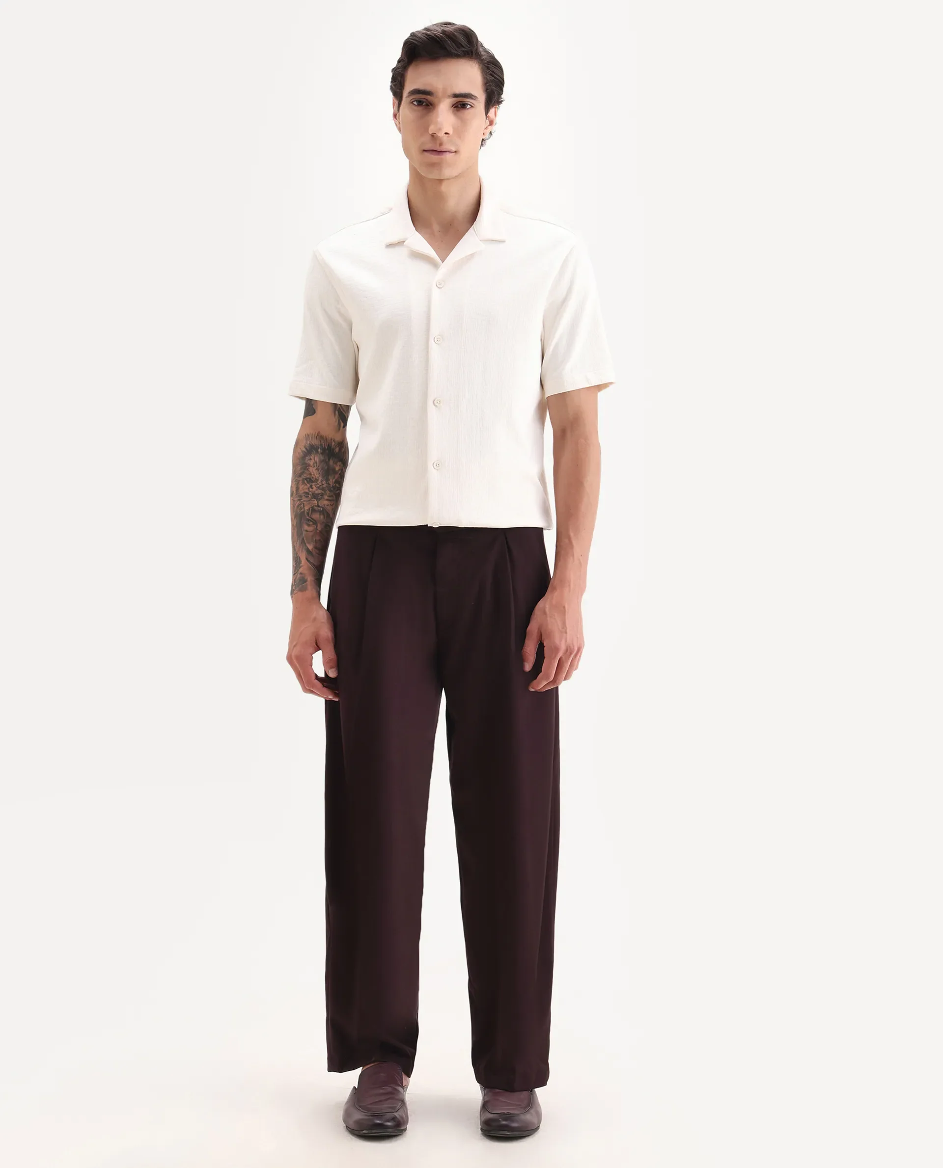 Rare Rabbit Men's Brelint Maroon Cotton Blend Plain Relaxed Fit Trouser - Image 5