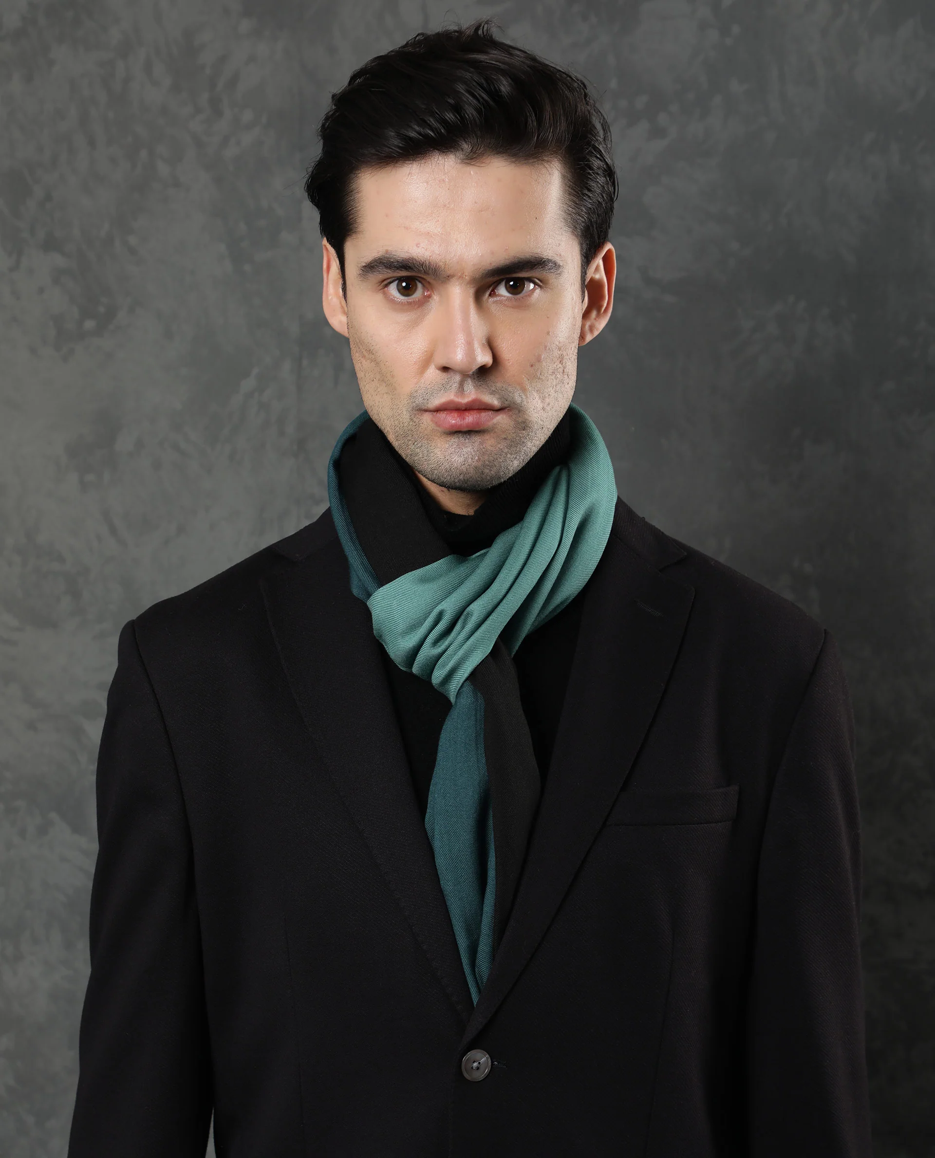 Rare Rabbit Men's Breom Green Ombre Scarf - Image 2