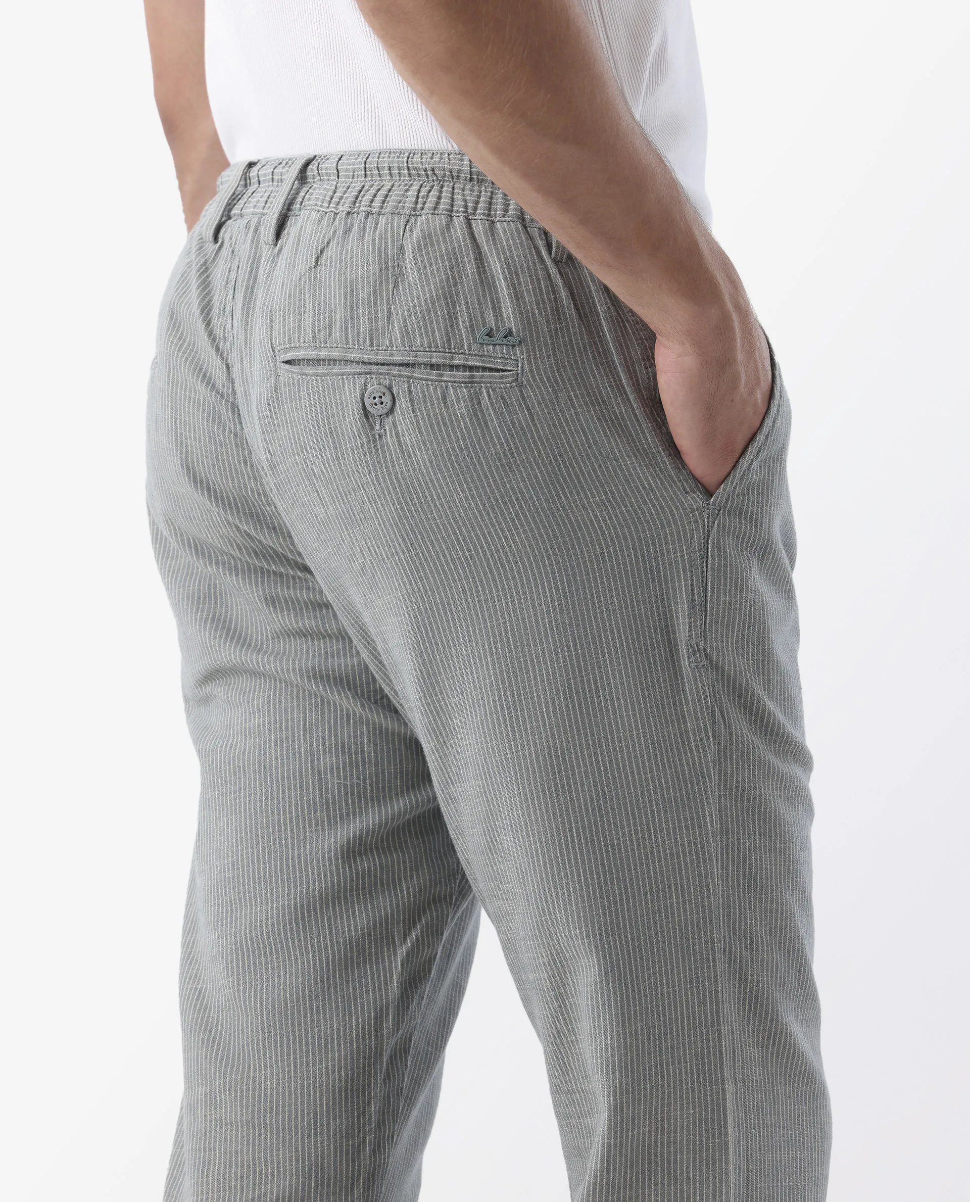 Rare Rabbit Men's Brera Green Linen Blend Plain Regular Fit Trouser - Image 7