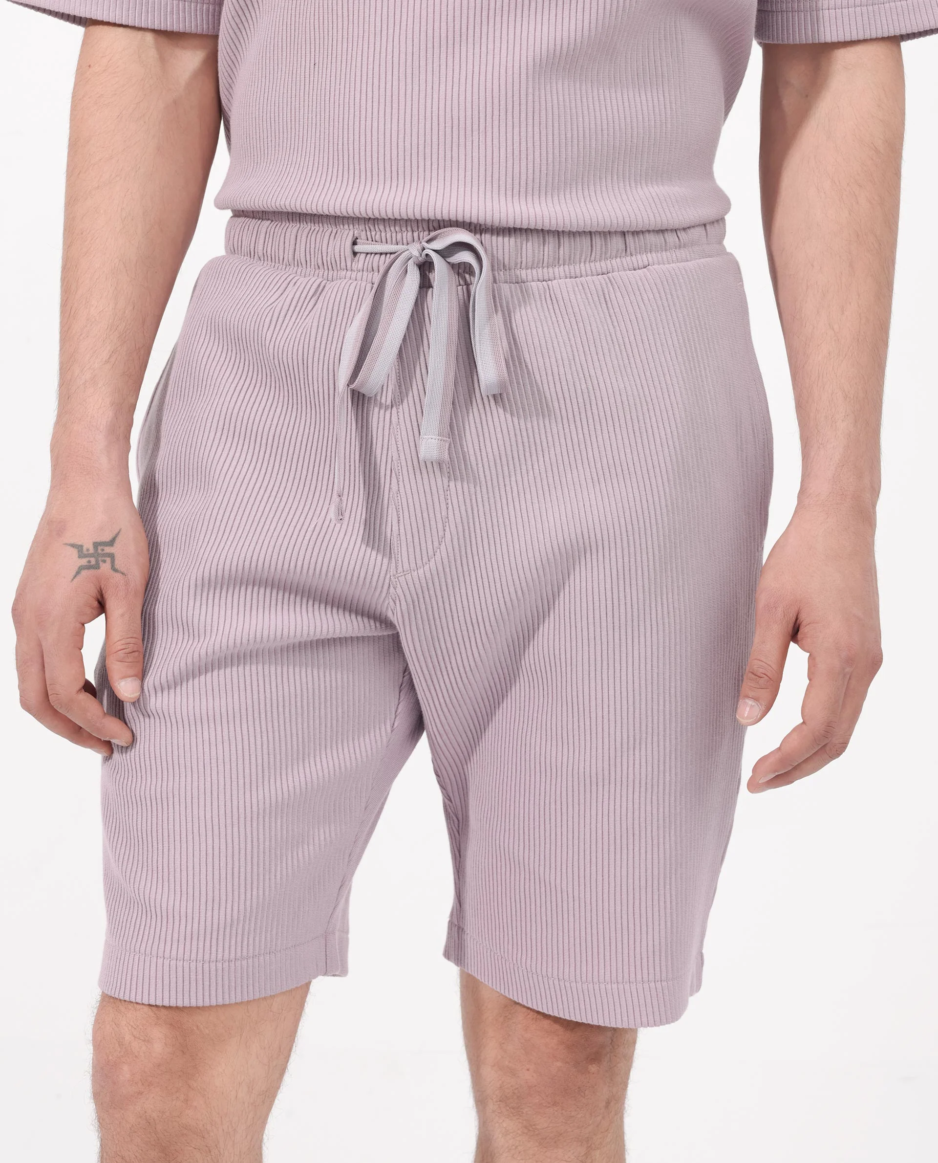 Rare Rabbit Men's Breto Dusky Purple Cotton Textured Relaxed Fit Shorts - Image 3