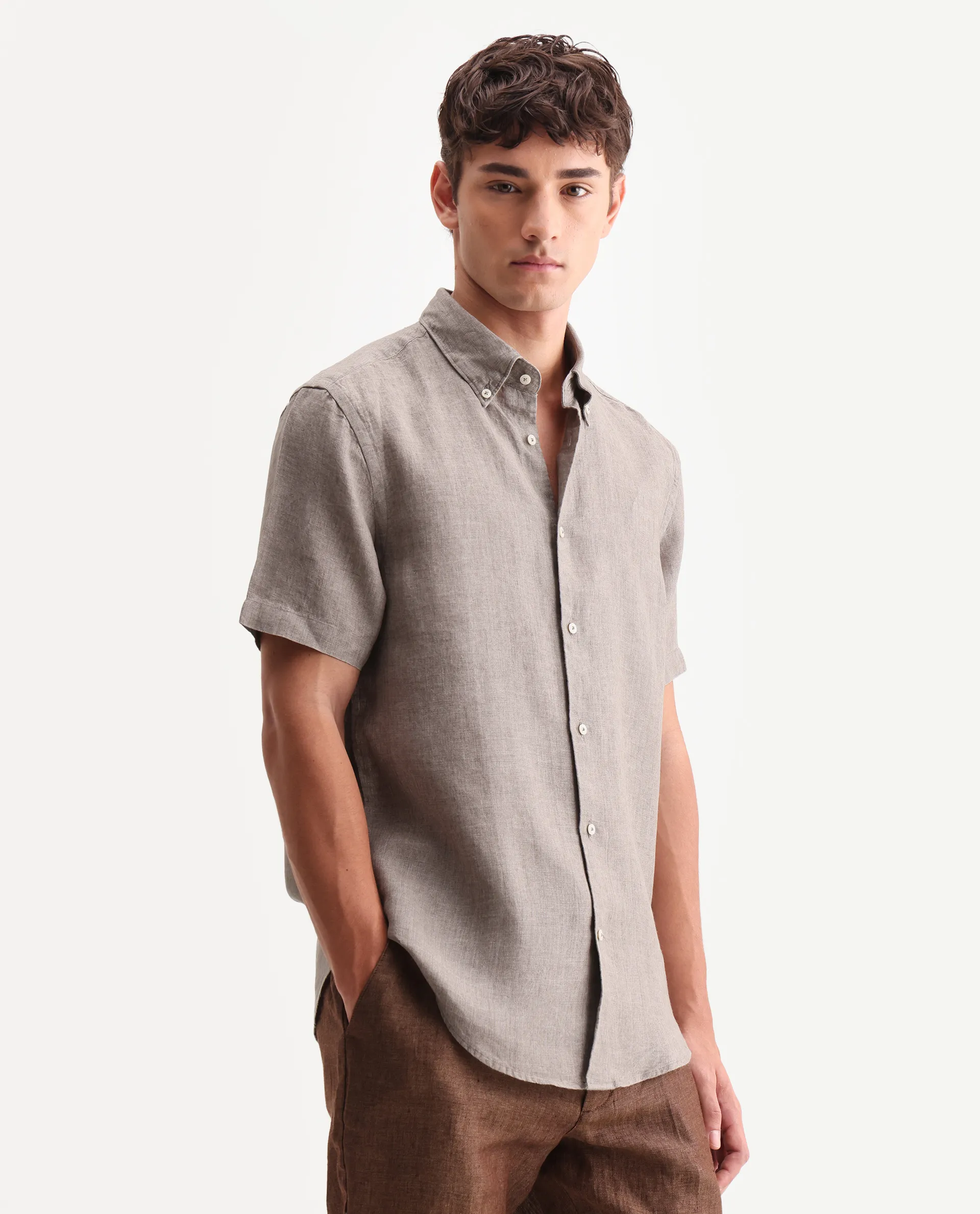 Rare Rabbit Men's Brisbane Ss Brown 100% Linen Plain Regular Fit Half Sleeve Collared Shirt - Image 5