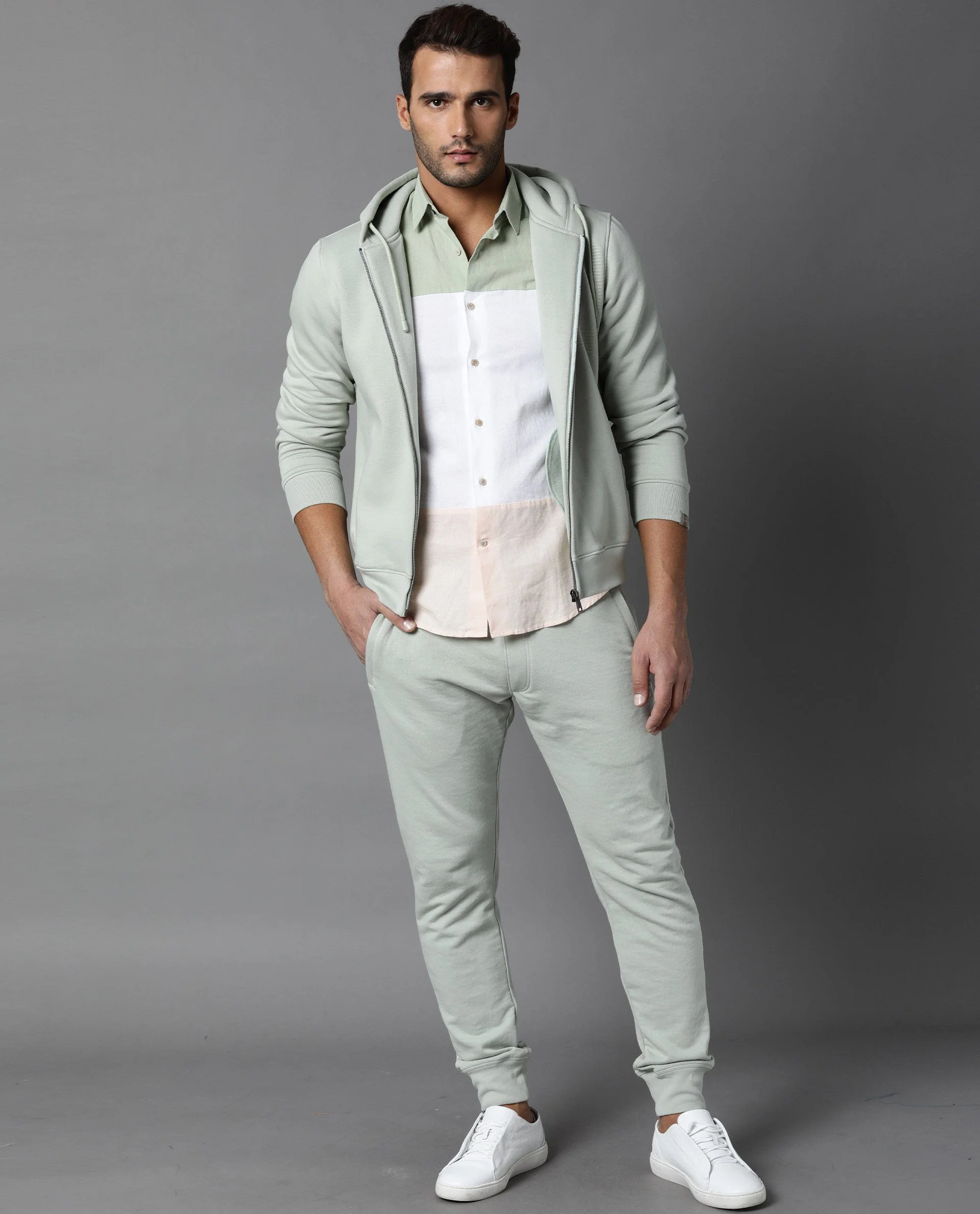 Rare Rabbit Men's Brisk Green Cotton Plain Slim Fit Full Sleeve Hooded Sweatshirt - Image 4