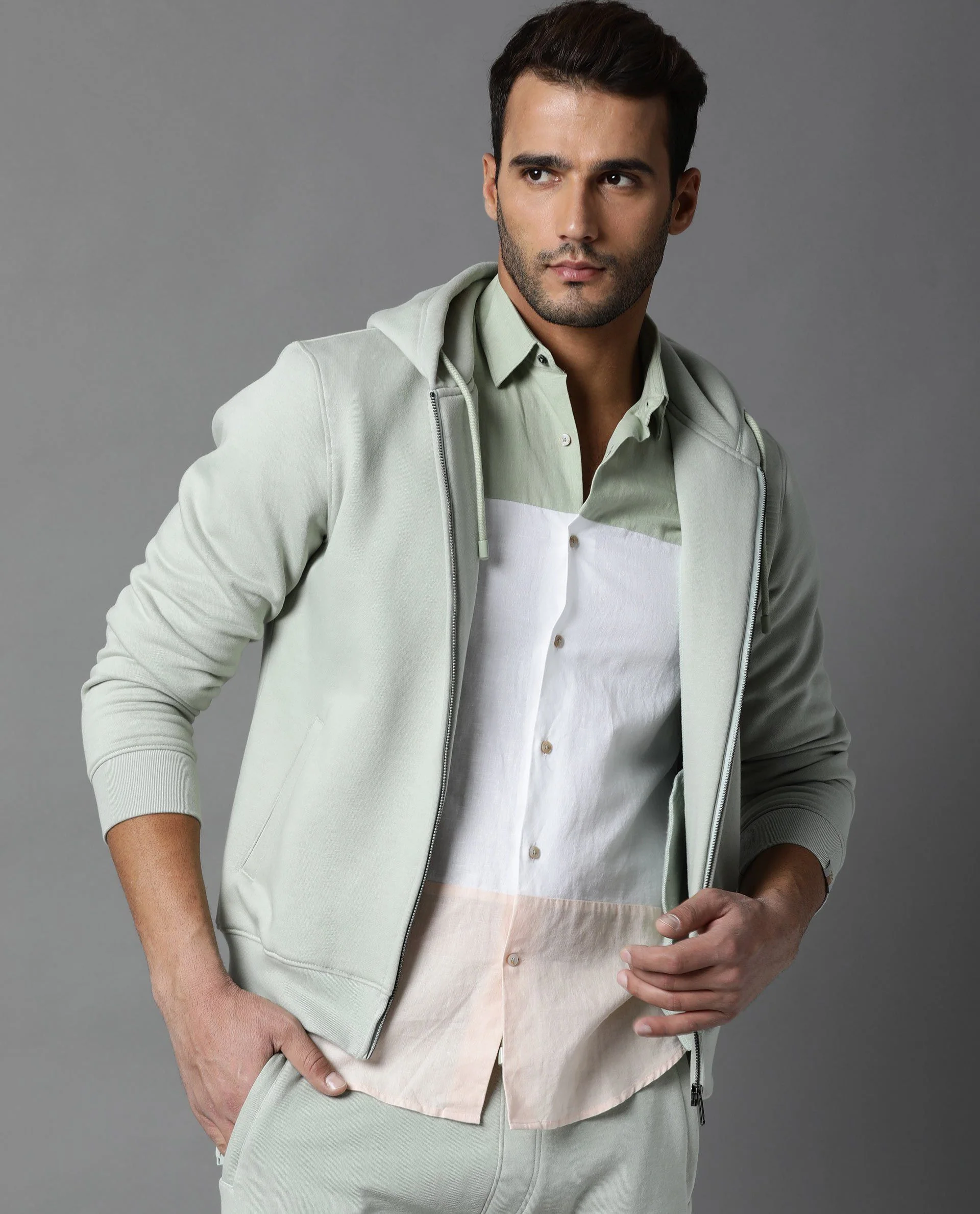 Rare Rabbit Men's Brisk Green Cotton Plain Slim Fit Full Sleeve Hooded Sweatshirt - Image 5