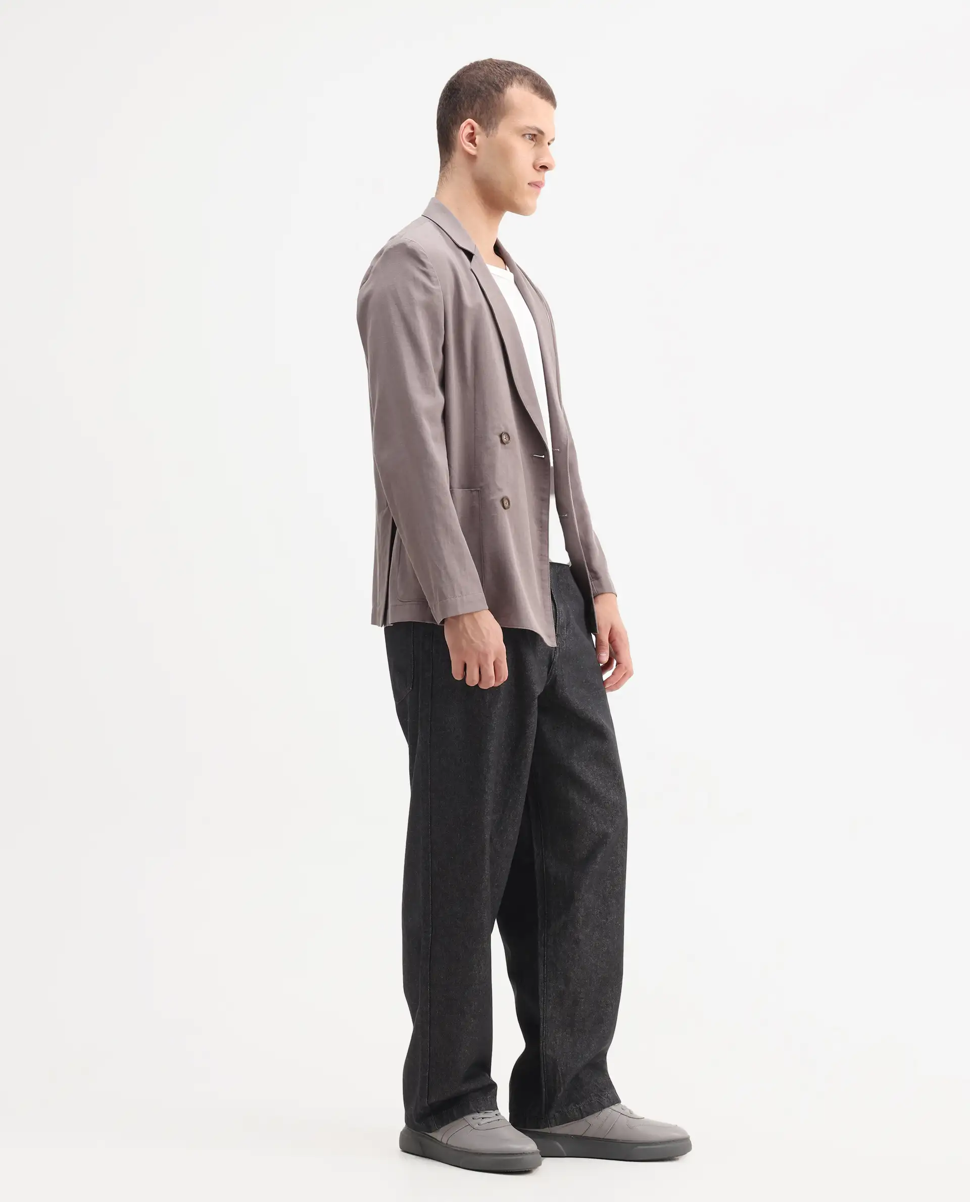 Rare Rabbit Men's Bron Black Cotton Plain Baggy Fit Jeans - Image 10