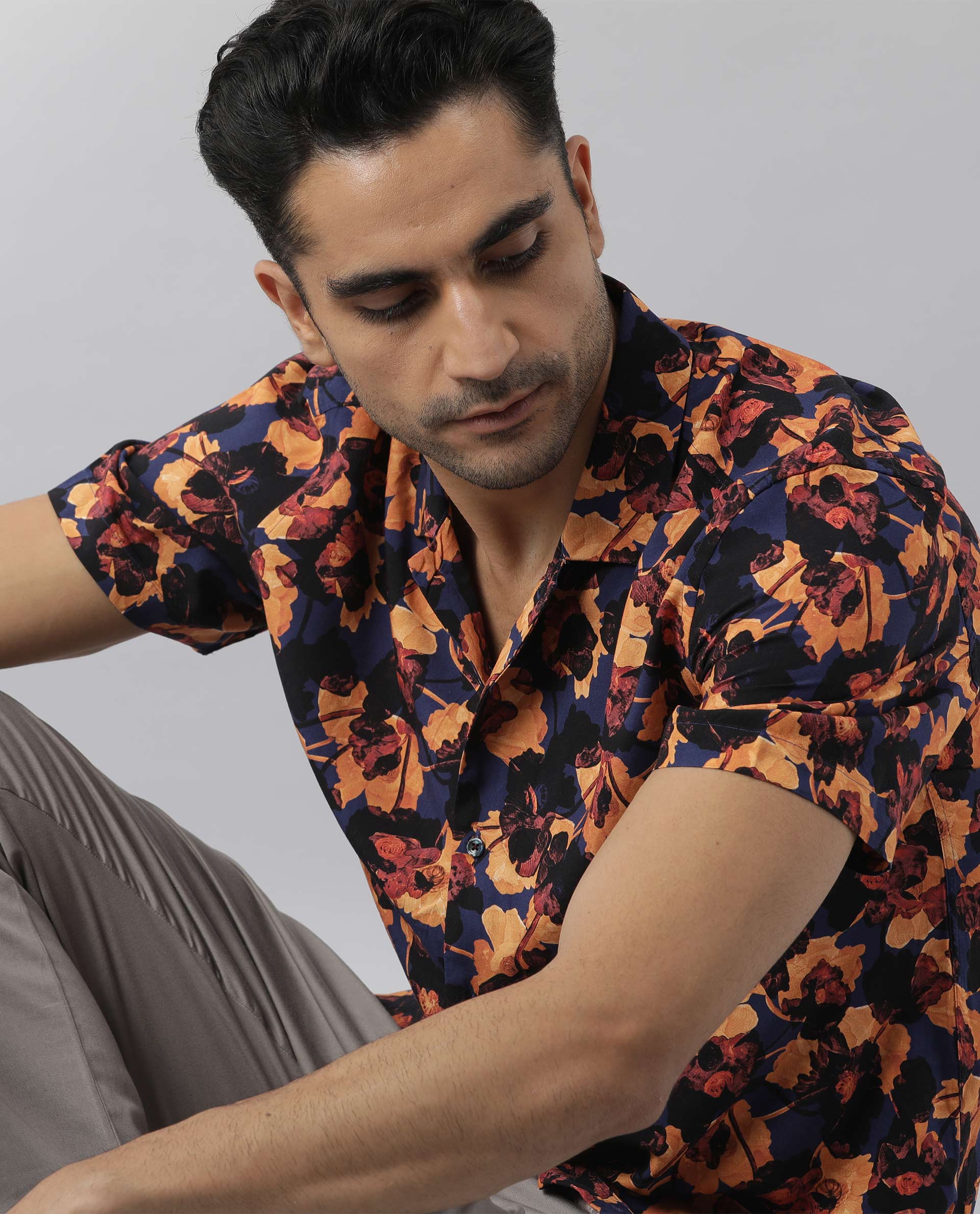 Rare Rabbit Men's Brooke Navy Cotton Floral Print Regular Fit Half Sleeve Spread Collar Shirt - Image 5