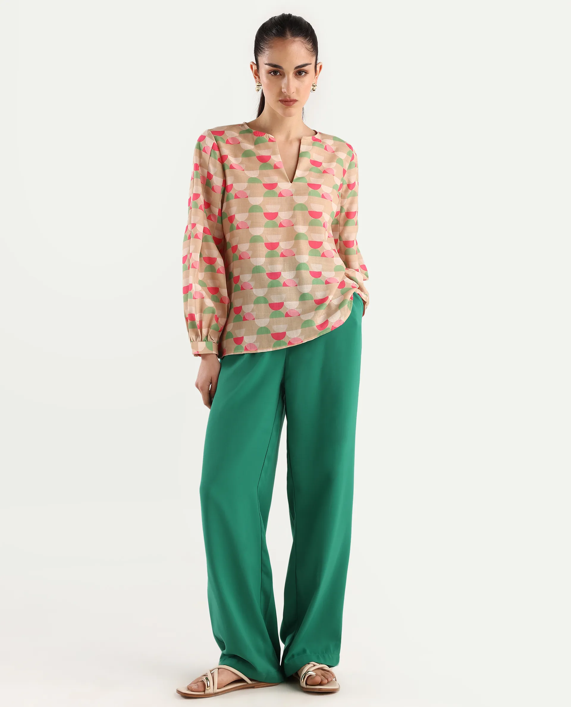 Rareism Women's Buell Green Polyester Plain Ankle Length Straight Fit Trouser