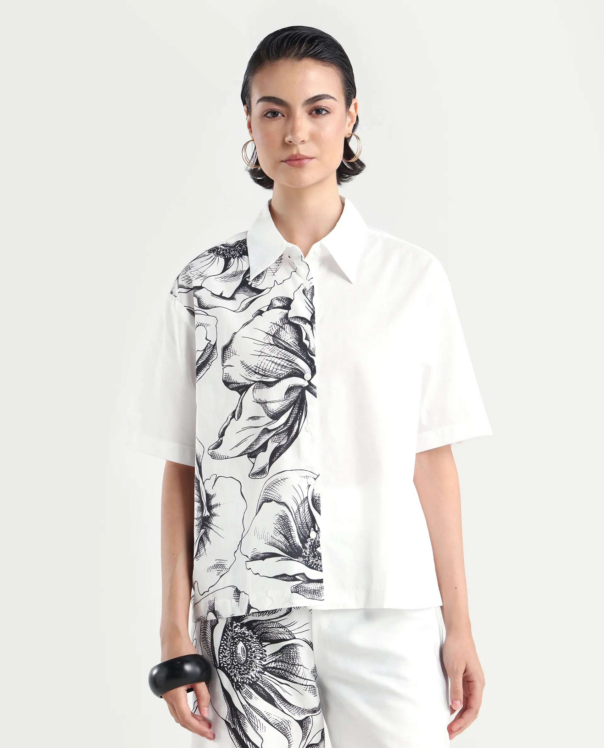 Rareism Women's Byvul White Cotton Spread Collar Floral Print Boxy Fit Shirt - Image 3