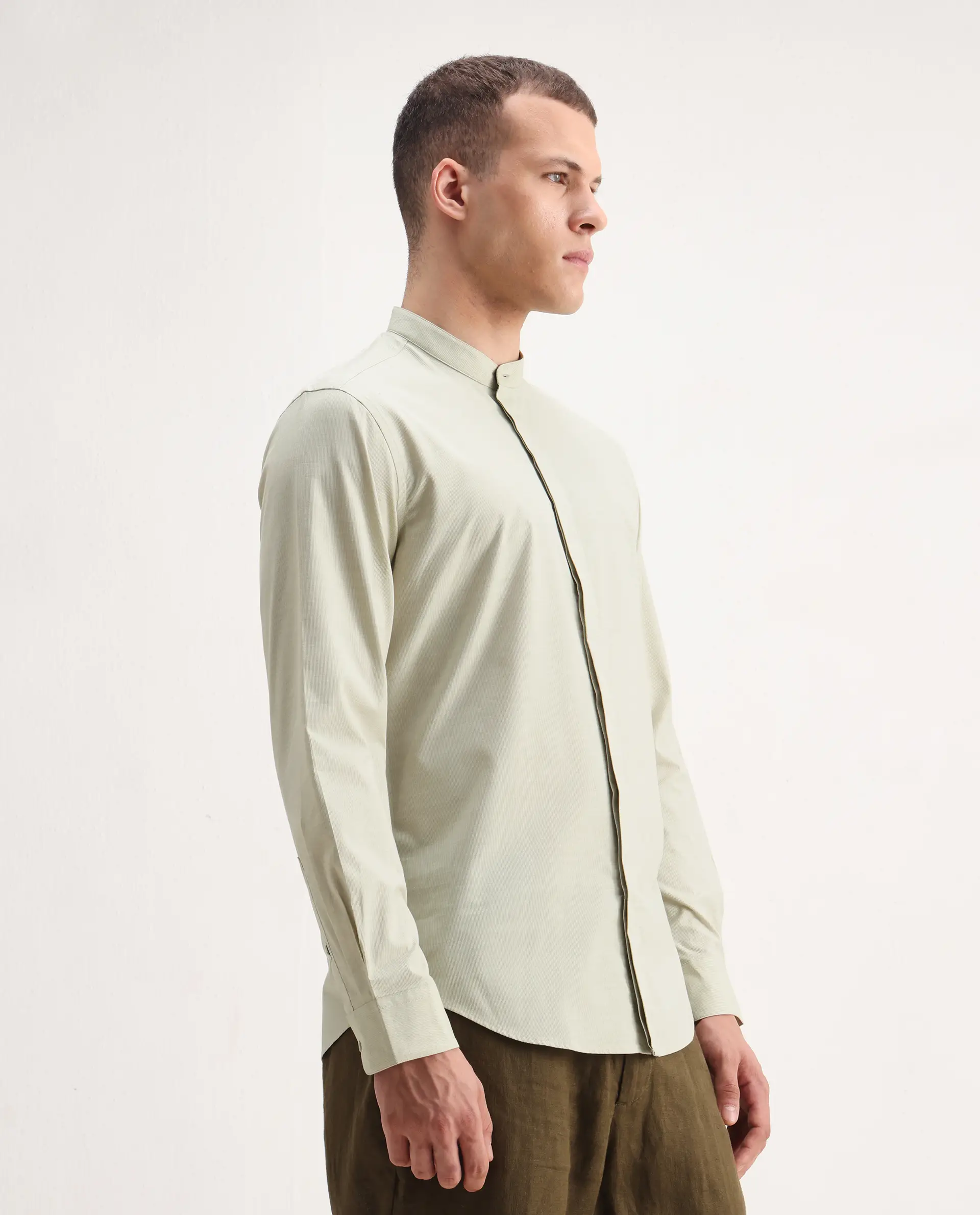 Rare Rabbit Men's Cadmi-25 Green Cotton Plain Regular Fit Full Sleeve Mandarin Collar Shirt - Image 6