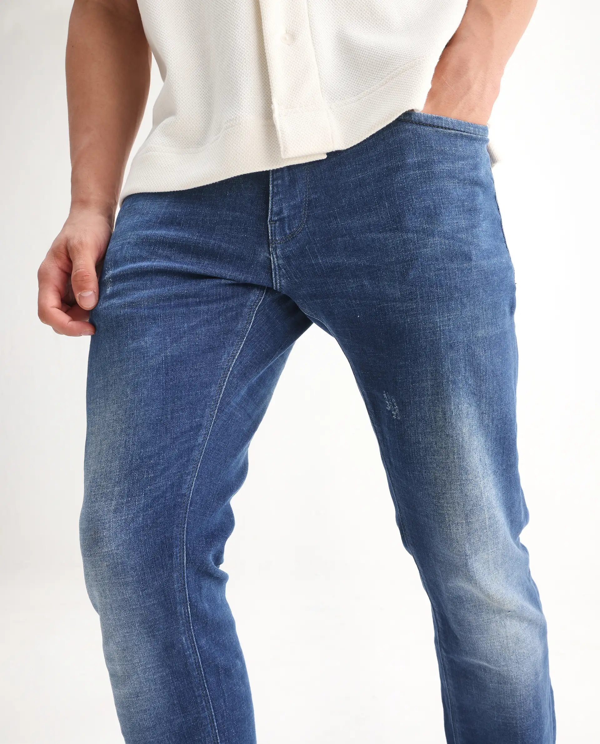 Rare Rabbit Men's Calca Blue Cotton Plain Hawk Slim Fit Jeans - Image 2