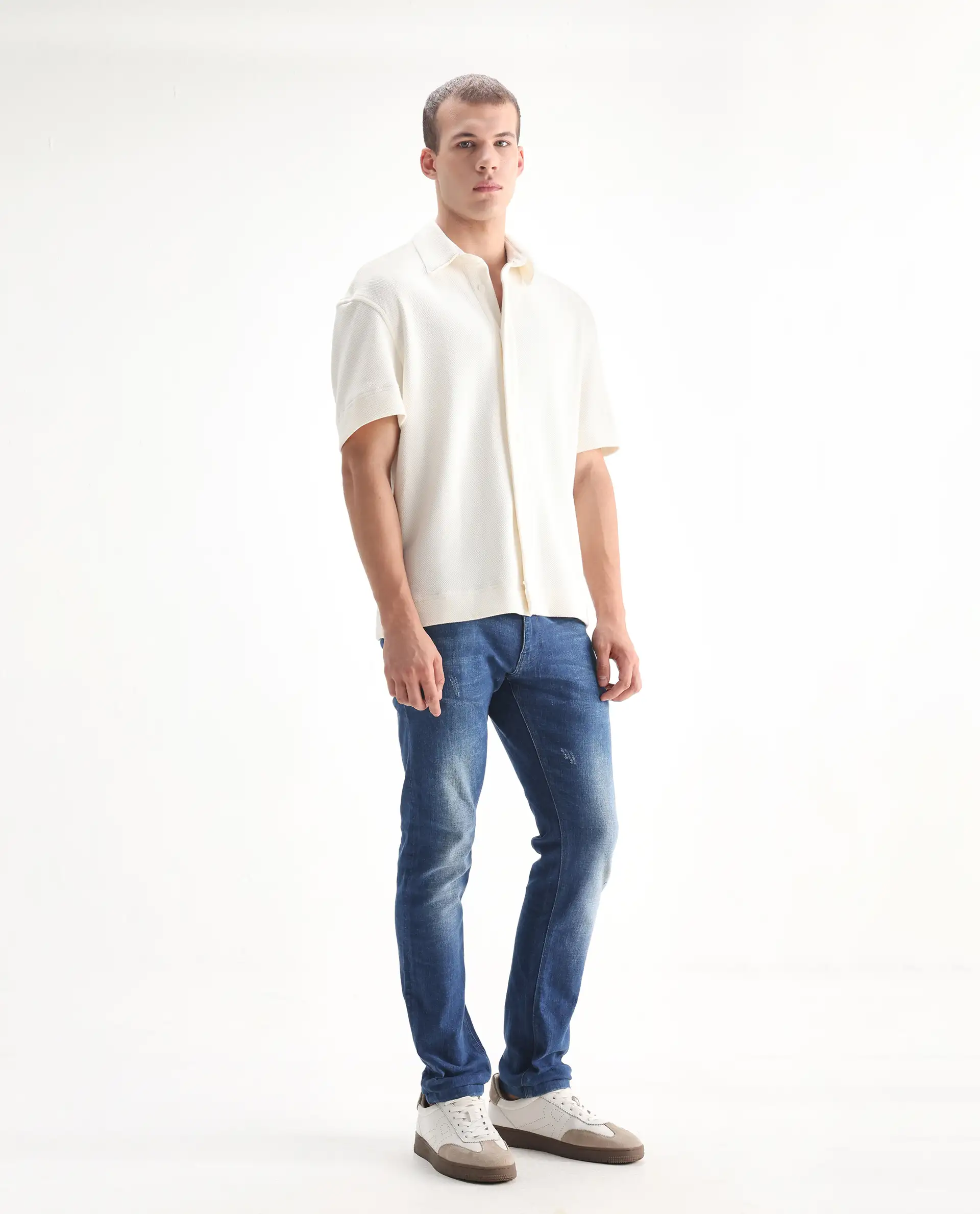 Rare Rabbit Men's Calca Blue Cotton Plain Hawk Slim Fit Jeans - Image 7