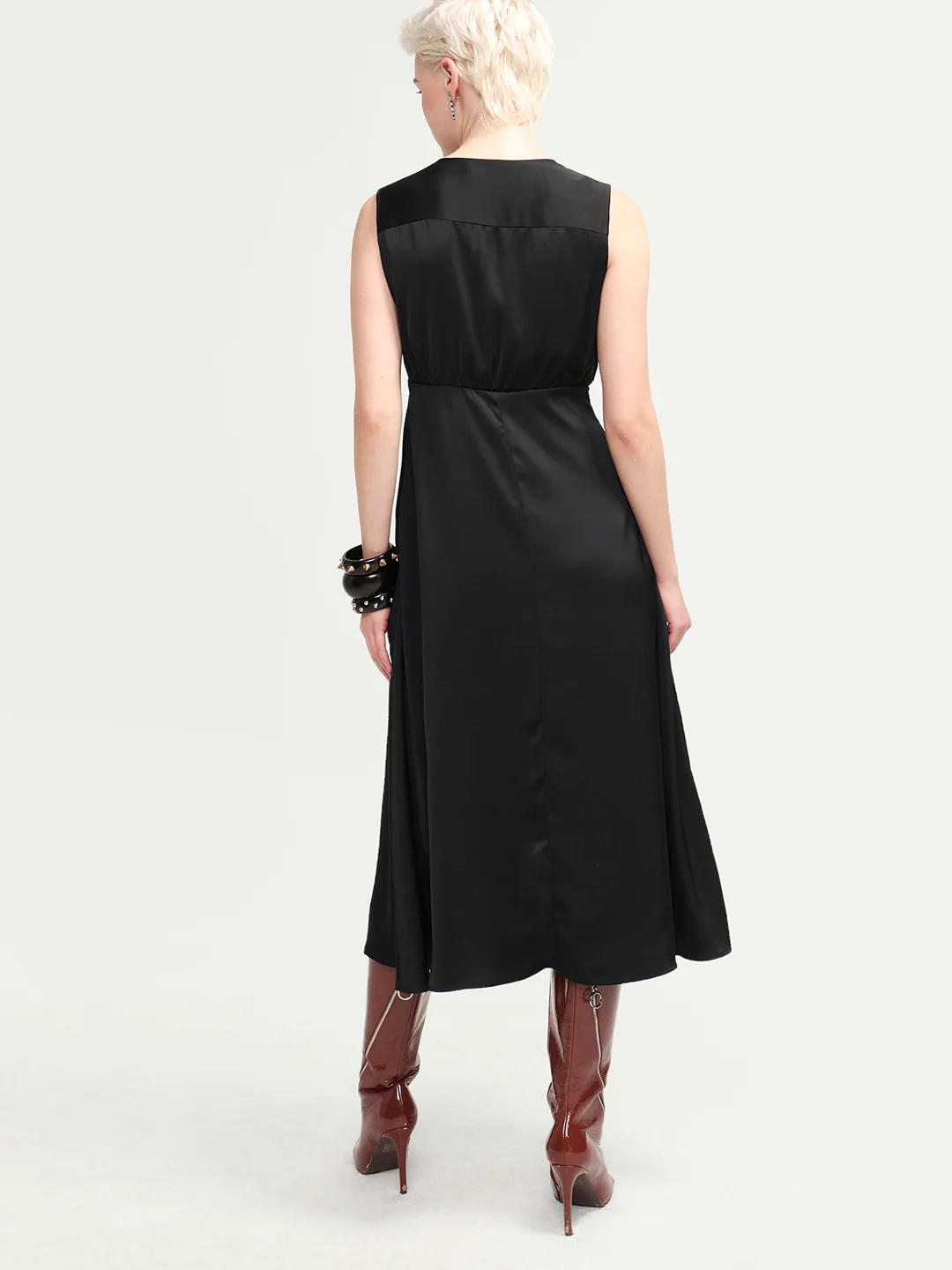 Rareism Women's Calen Black Polyester Sleeveless A-Line Plain Dress - Image 3