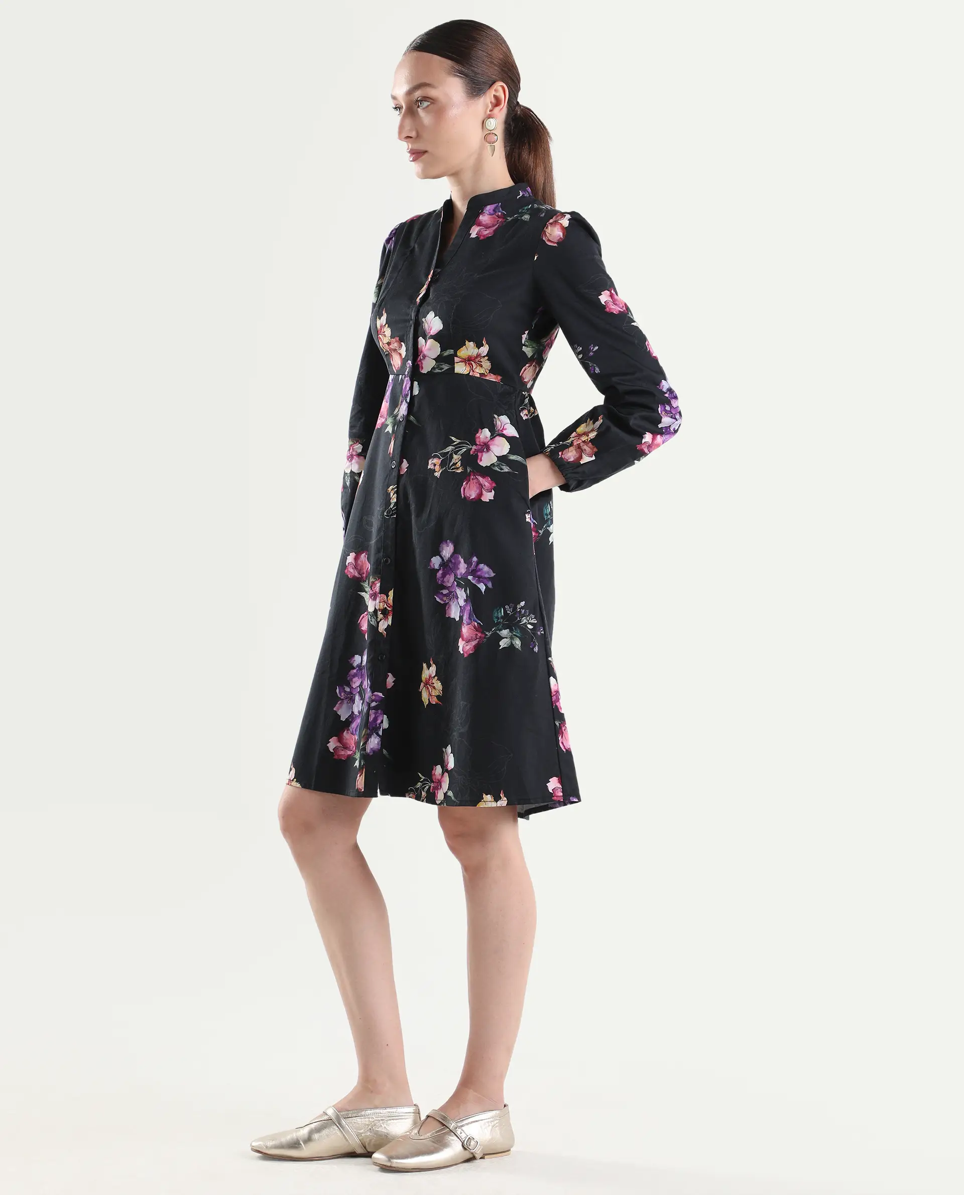 Rareism Women's Calin Black Cotton Full Sleeve A-Line Floral Print Dress - Image 5