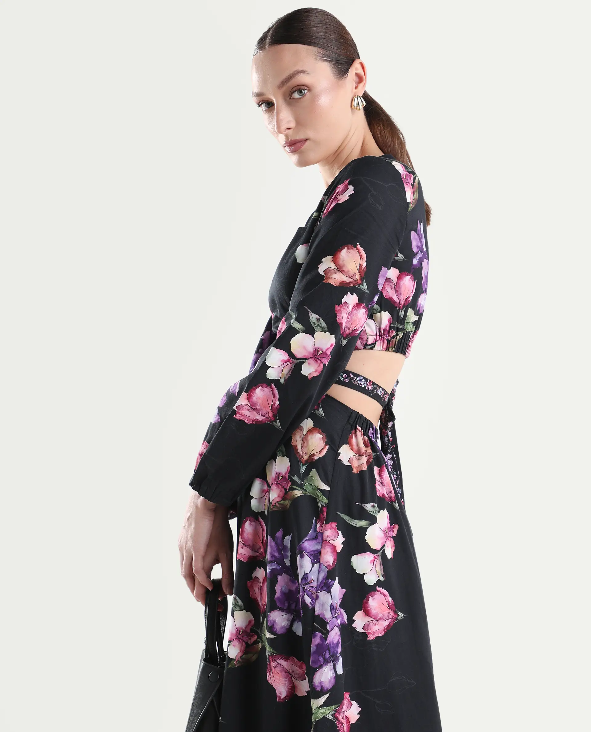 Rareism Women's Calin Black Cotton Full Sleeve A-Line Floral Print Dress - Image 6