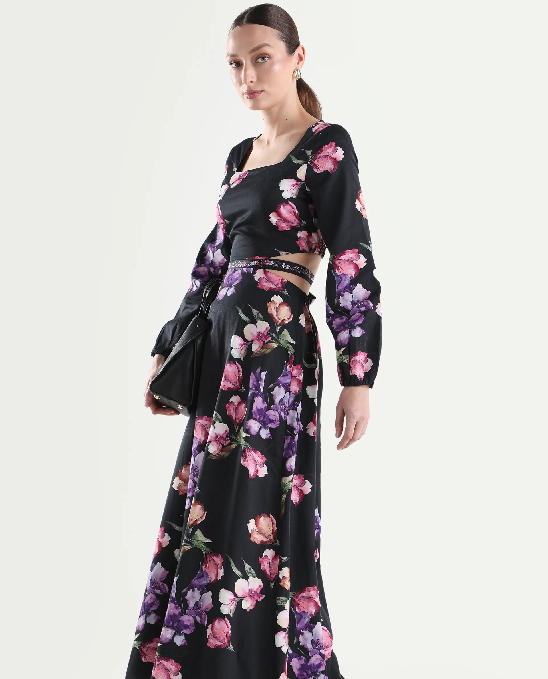Rareism Women's Cally Black Cotton Full Sleeve Fit And Flare Floral Print Dress - Image 7