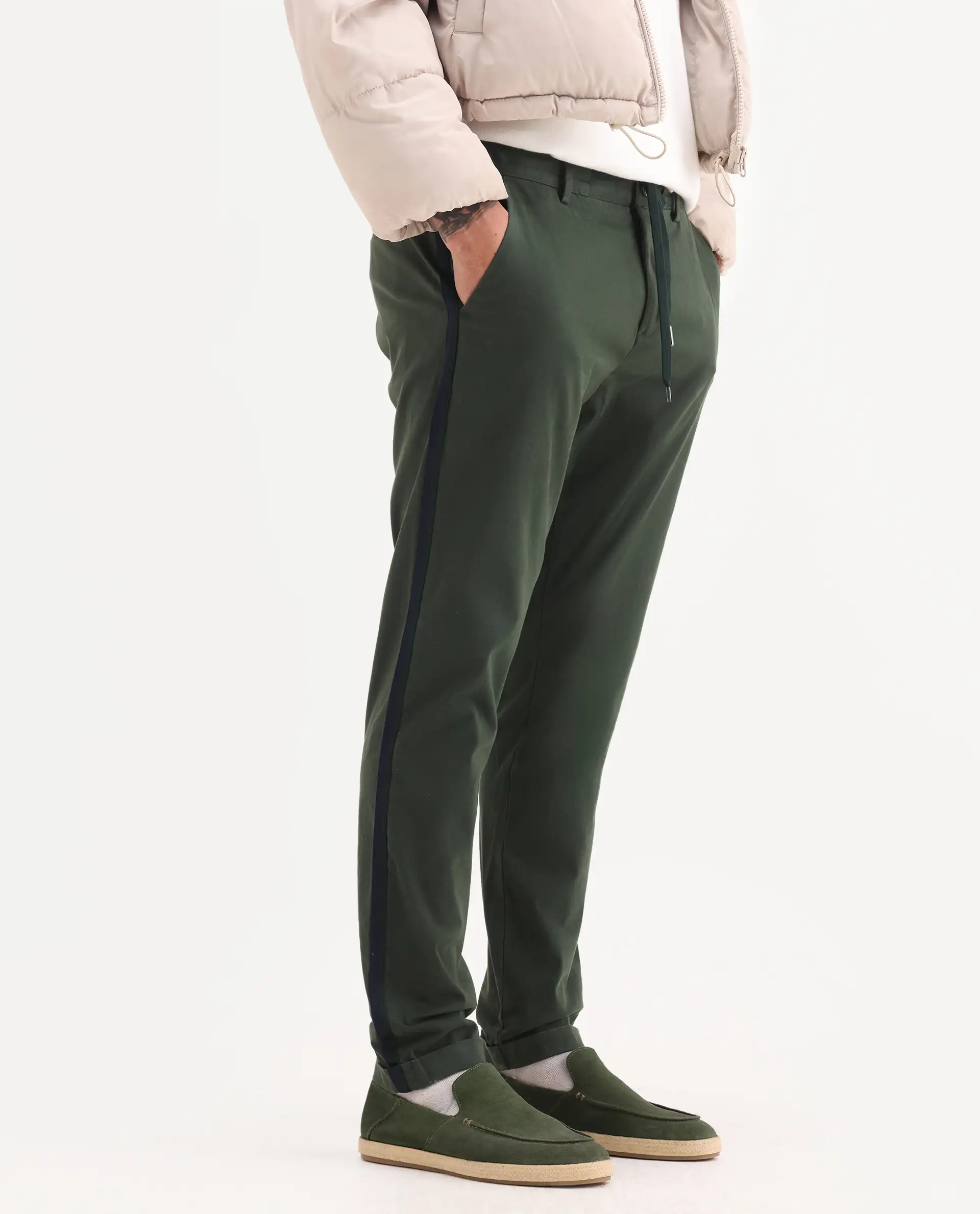 Rare Rabbit Men's Caloon Green Cotton Blend Plain Regular Fit Trouser - Image 2
