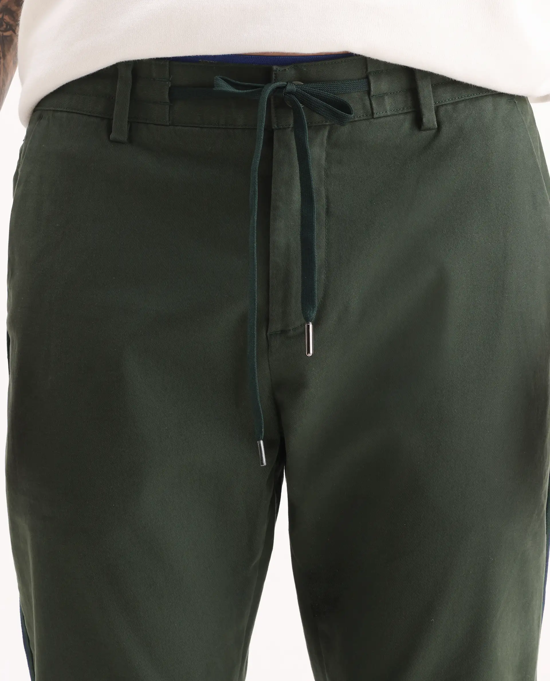 Rare Rabbit Men's Caloon Green Cotton Blend Plain Regular Fit Trouser - Image 5