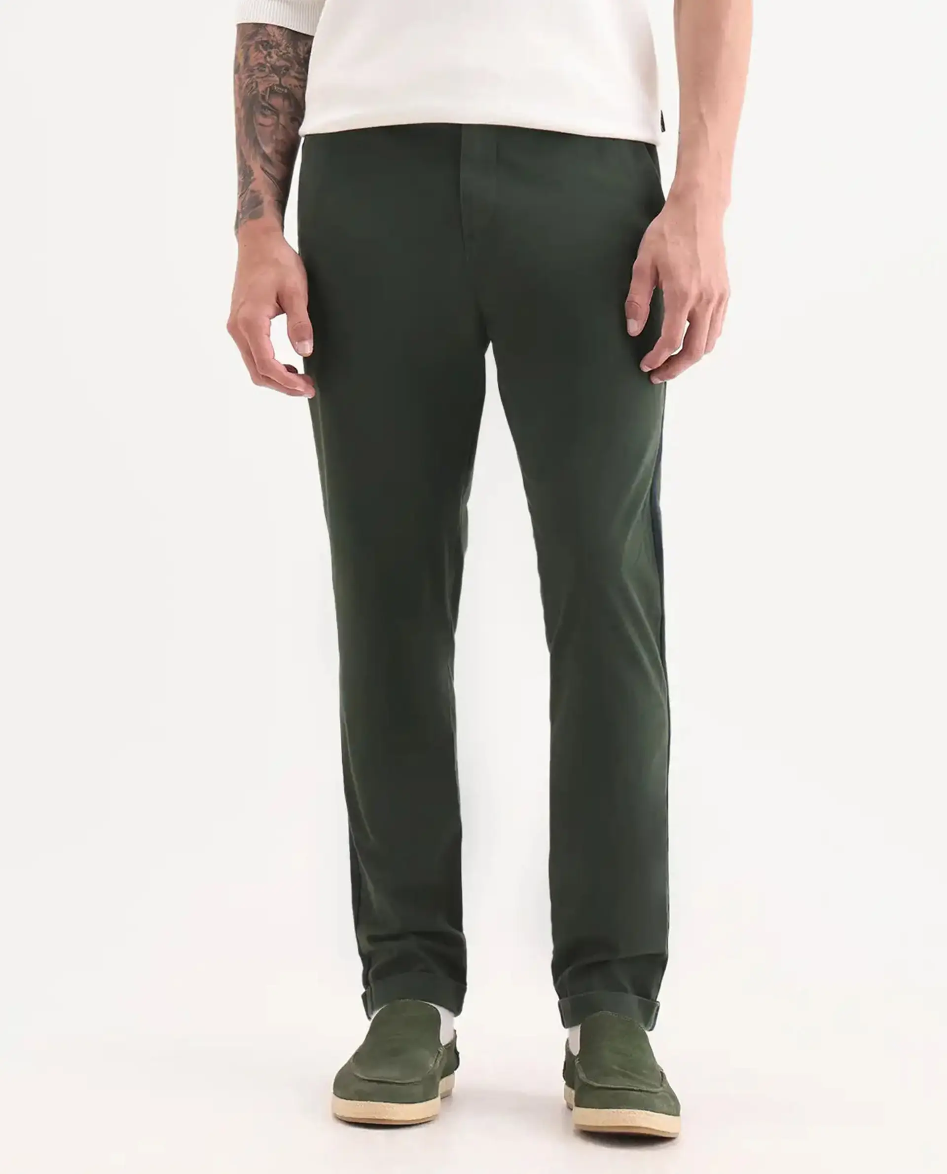 Rare Rabbit Men's Caloon Green Cotton Blend Plain Regular Fit Trouser - Image 8