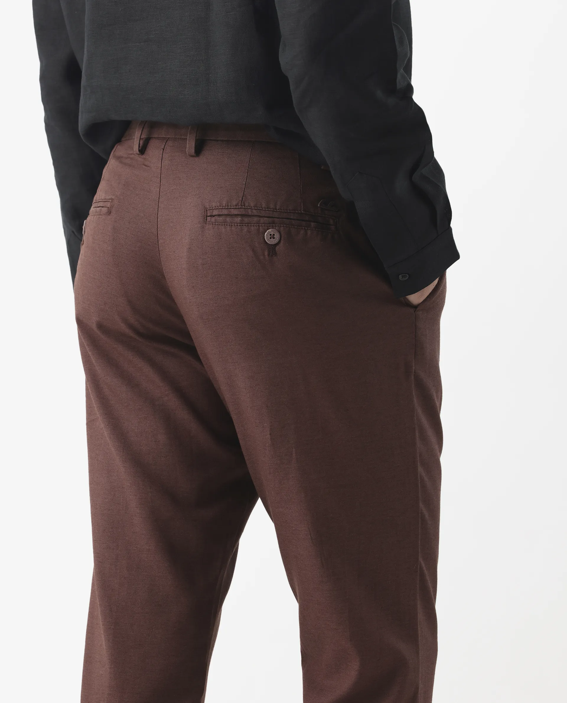 Rare Rabbit Men's Cameo Maroon 100% Linen Plain Regular Fit Trouser - Image 7