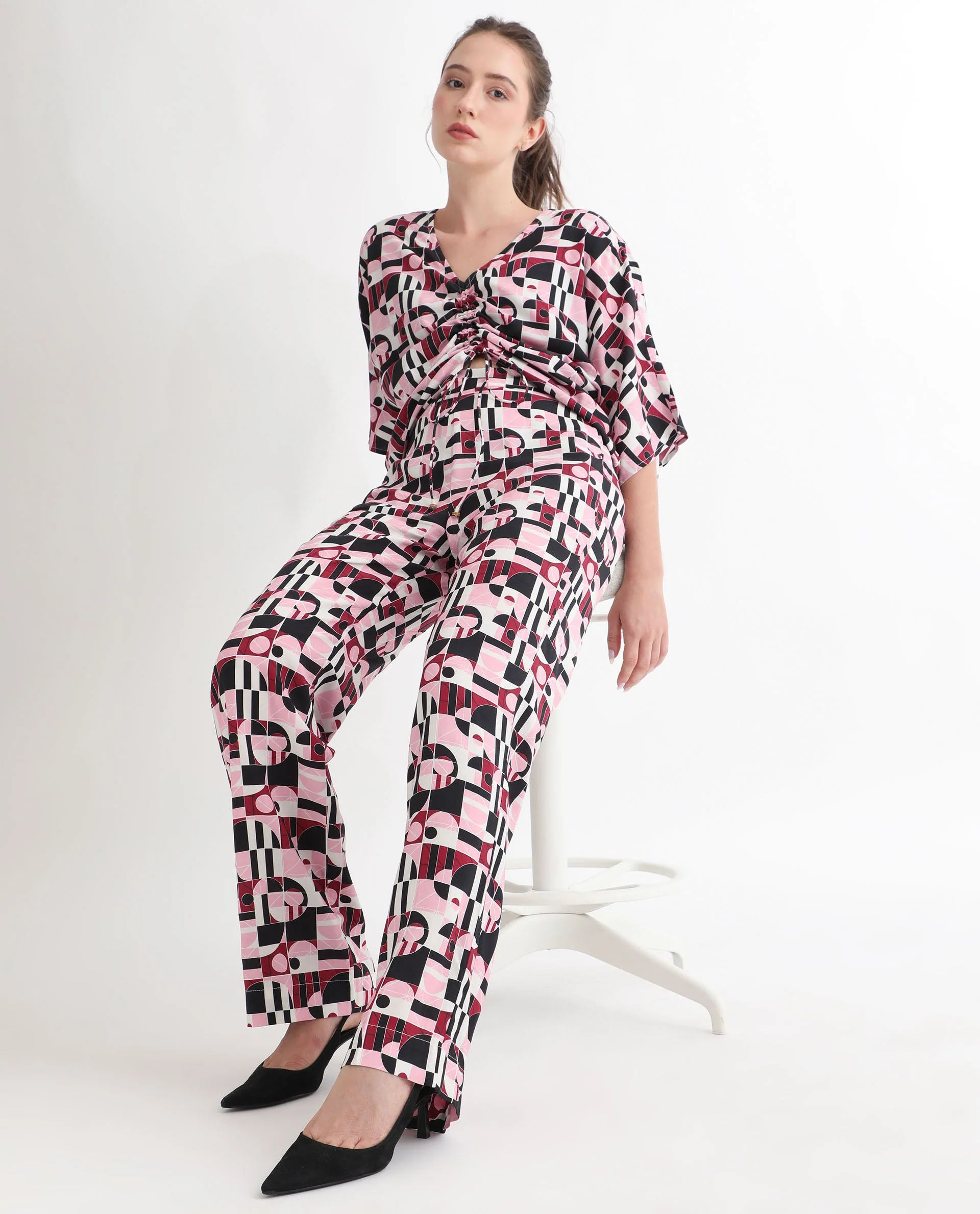 Rareism Women's Cameron Multi Viscose Abstract Print Ankle Length Relaxed Fit Trouser