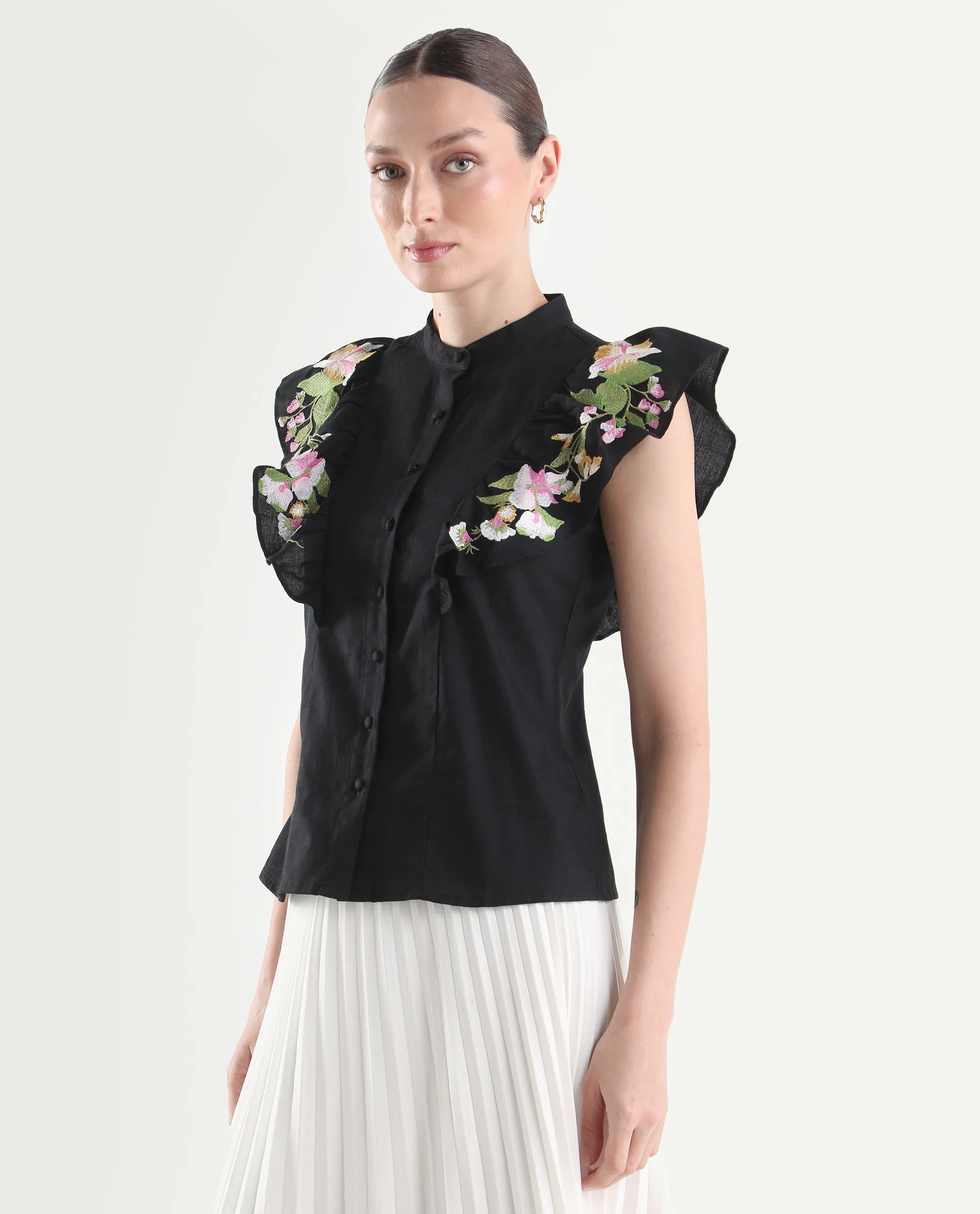 Rareism Women's Black Cotton Sleeveless Regular Fit Plain Top - Image 7