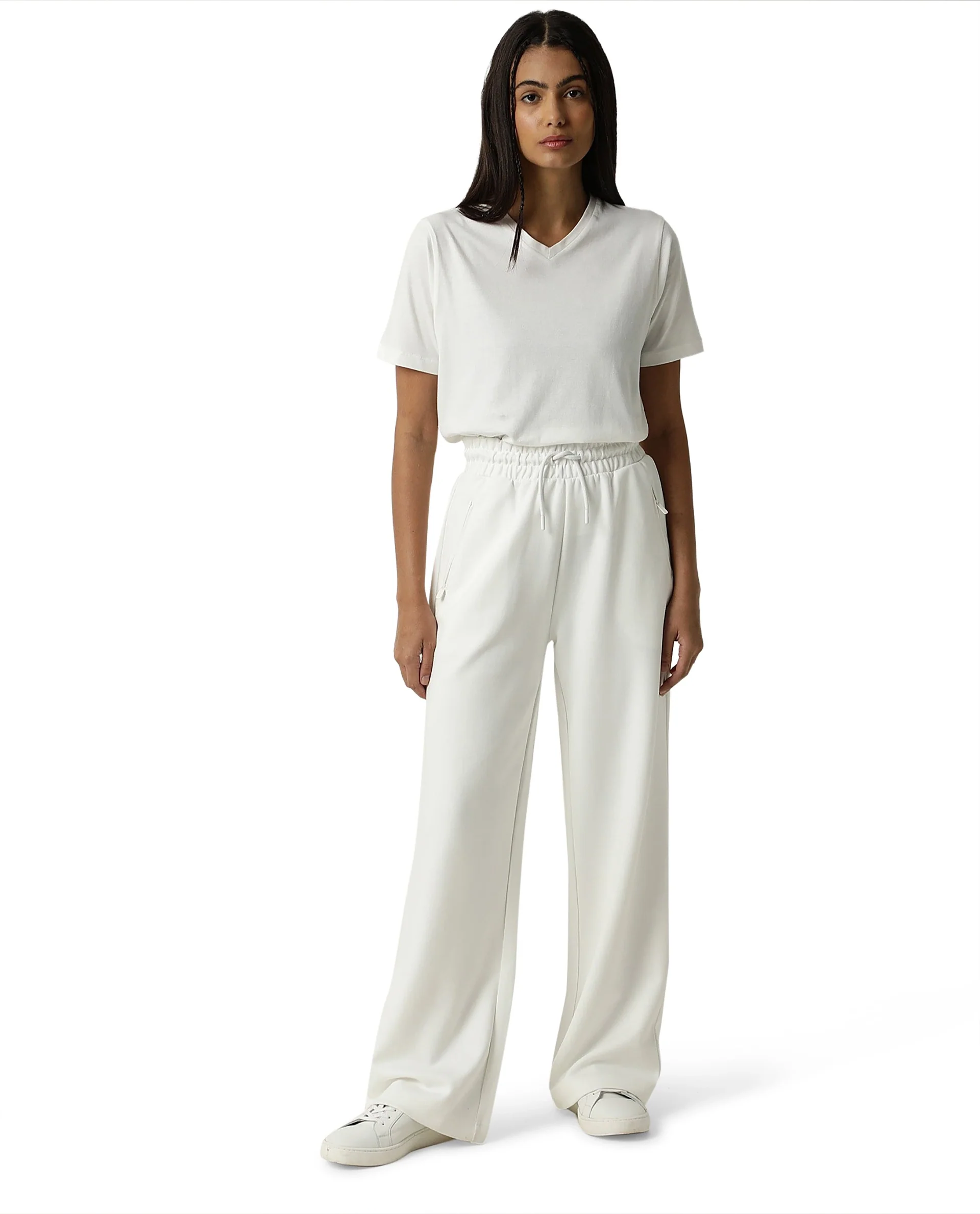 Rareism Women's Heavy Weight Interlock 340 Gsm Cotton Blend Plain Ankle Length Relaxed Fit Track Pant Flared - Image 2