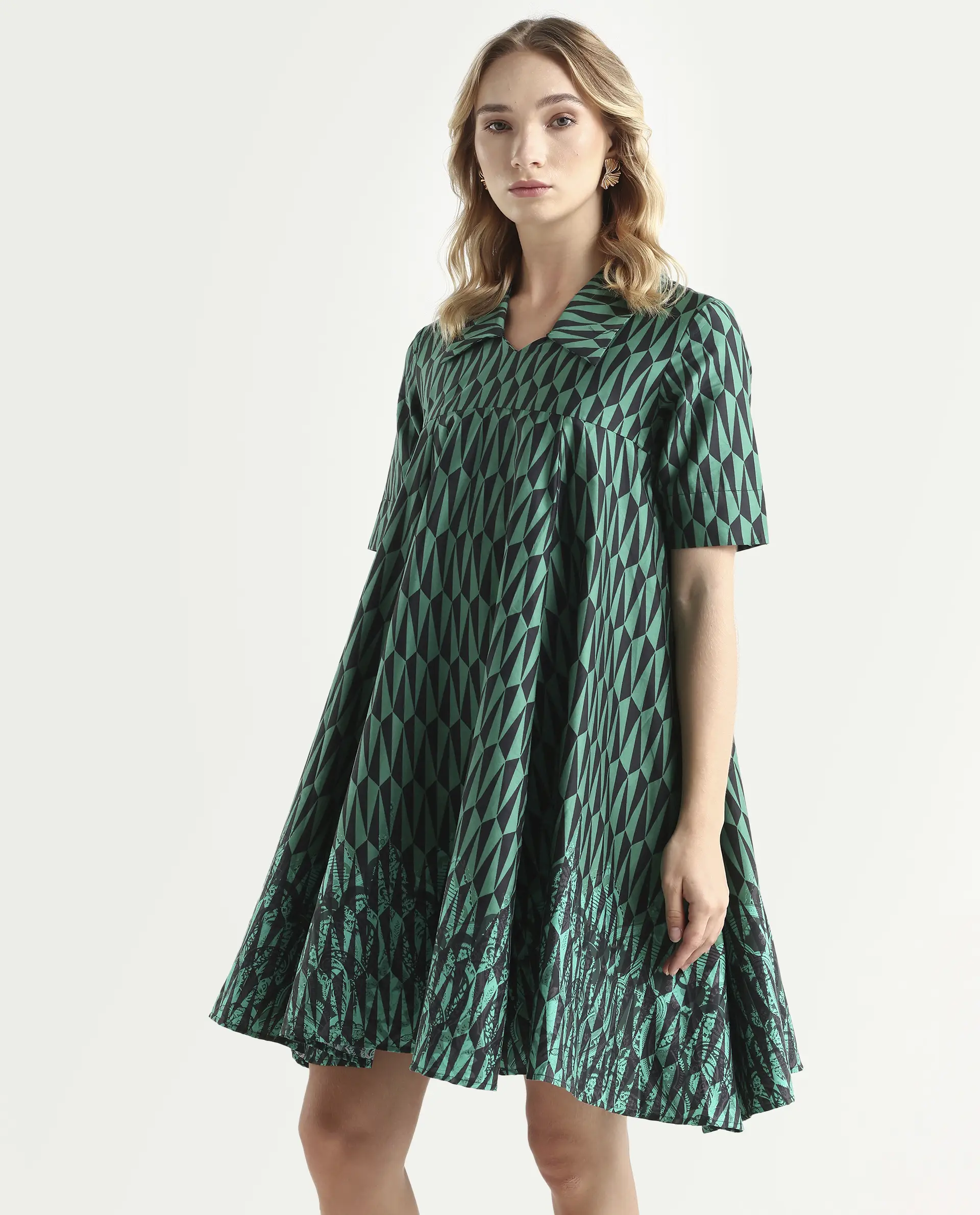 Rareism Women's Carolin Green Cotton Spread Collar Geometric Print Knee Length Fit And Flare Dress - Image 5