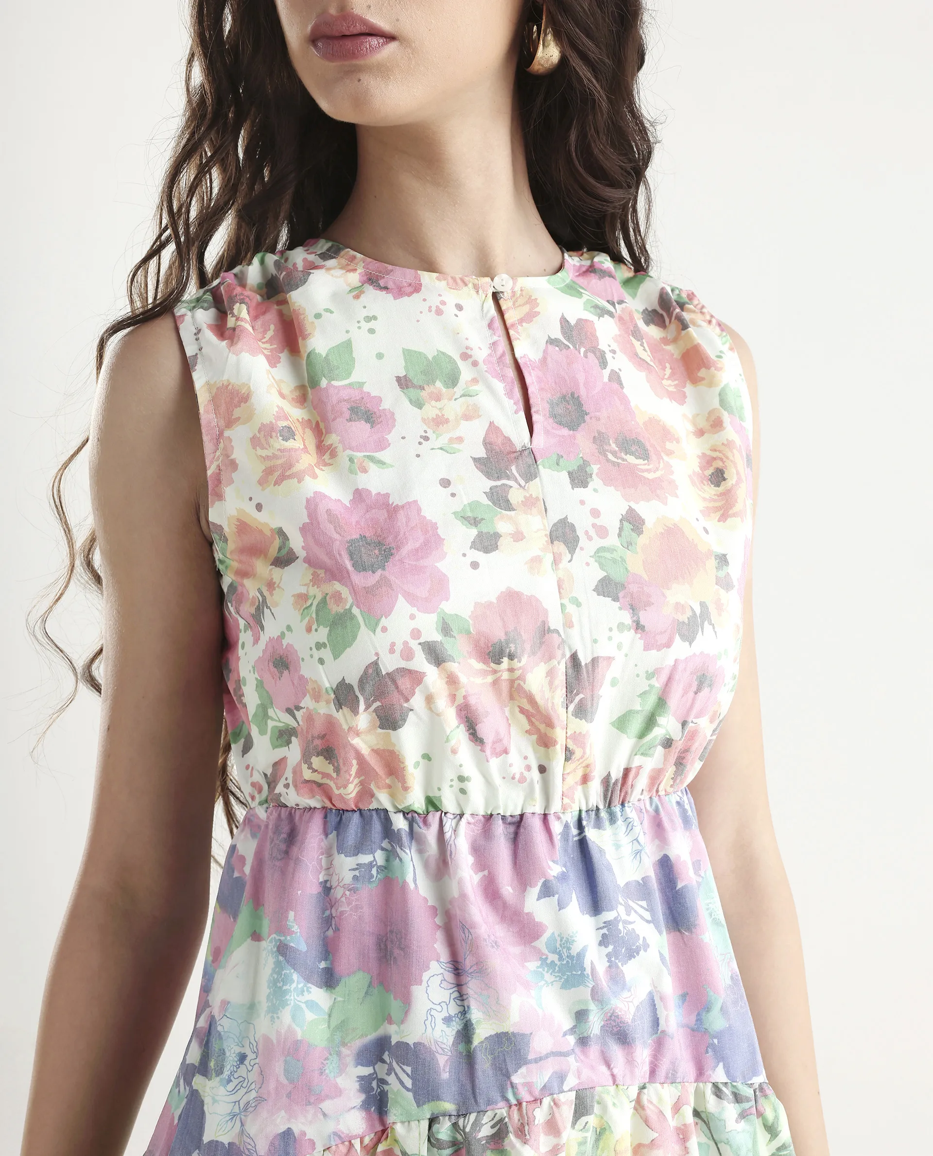Rareism Women's Carys Multi Polyester Key Hole Neck Floral Print Sleeveless Knee Length Regular Fit Dress - Image 4