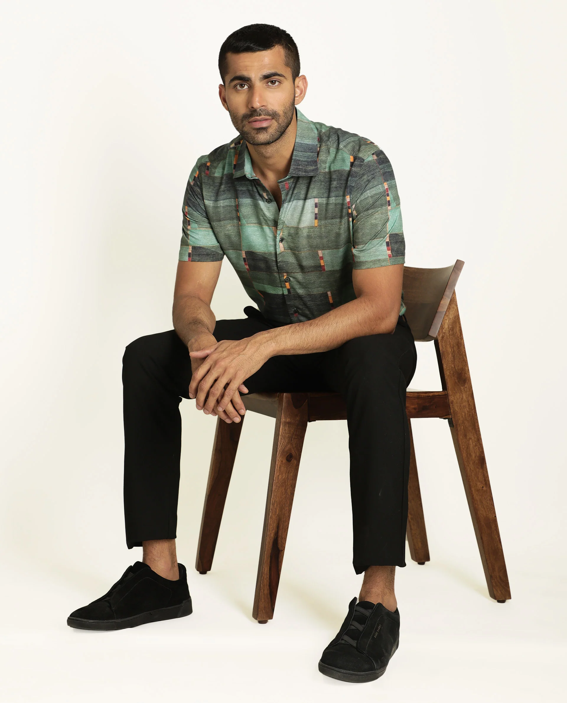 Rare Rabbit Men's Cashco Green Viscose Abstract Print Regular Fit Half Sleeve Collared Shirt - Image 2