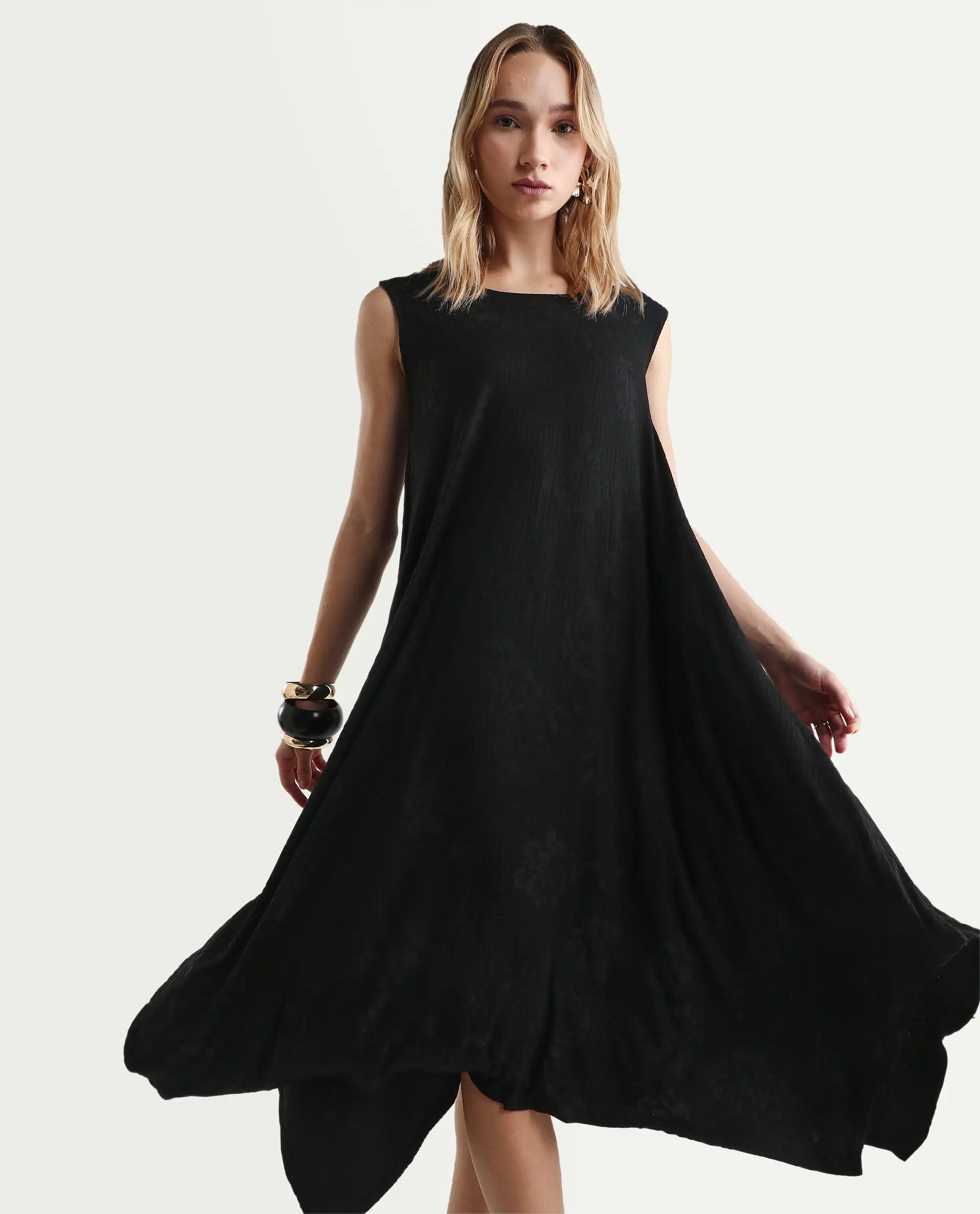 Rareism Women's Cassidy Black Polyester Blend Crew Neck Plain Sleeveless Midi Flared Dress - Image 2