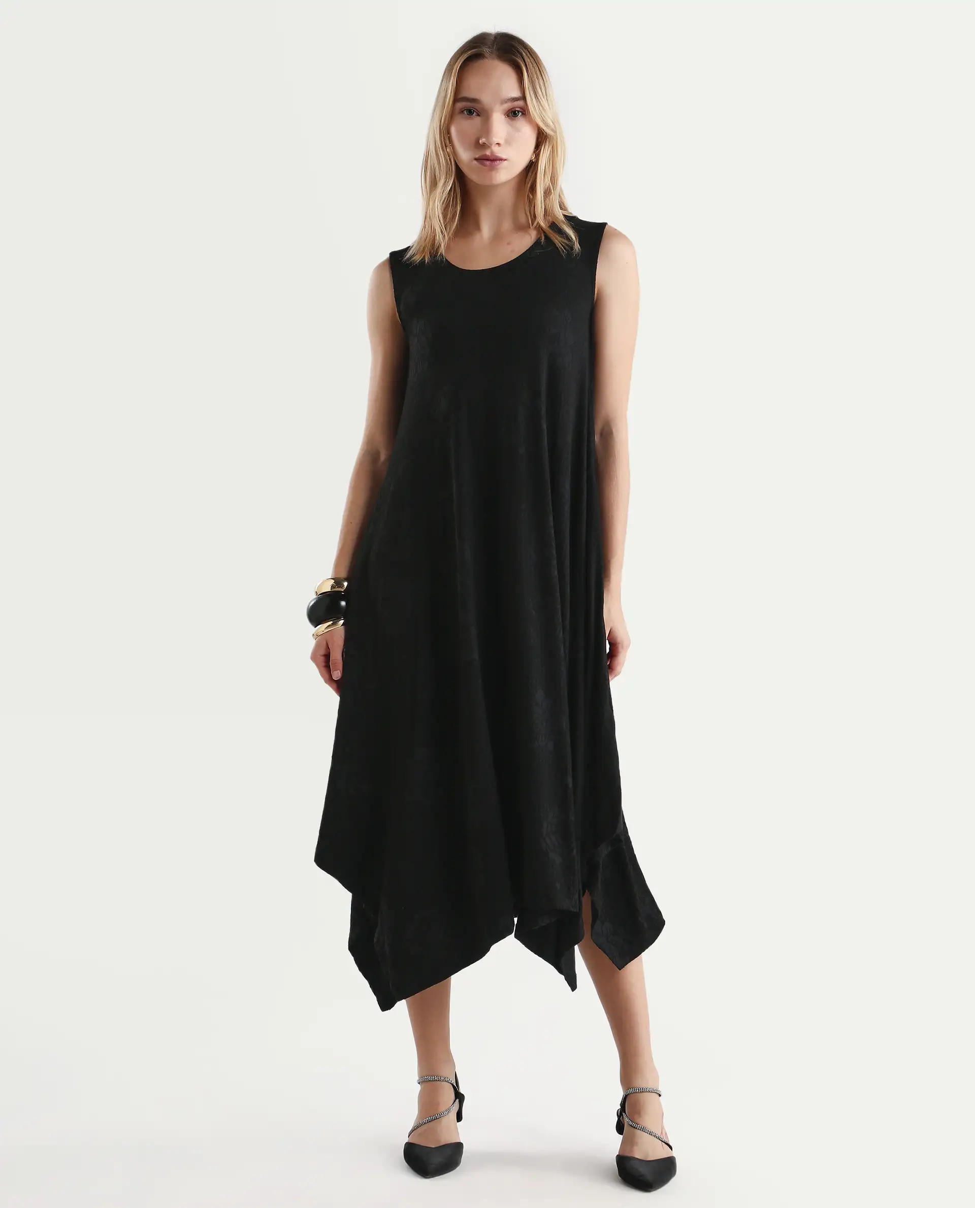 Rareism Women's Cassidy Black Polyester Blend Crew Neck Plain Sleeveless Midi Flared Dress - Image 3