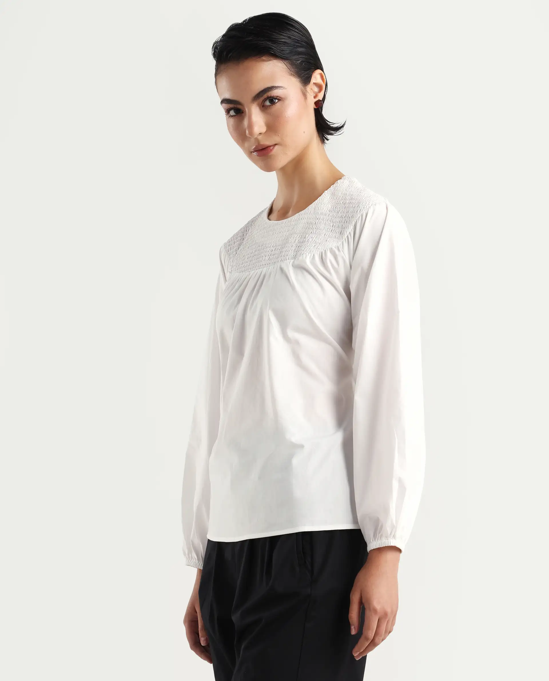 Rareism Women's Cassius White Cotton Crew Neck Plain Volume Sleeve Regular Fit Top - Image 5