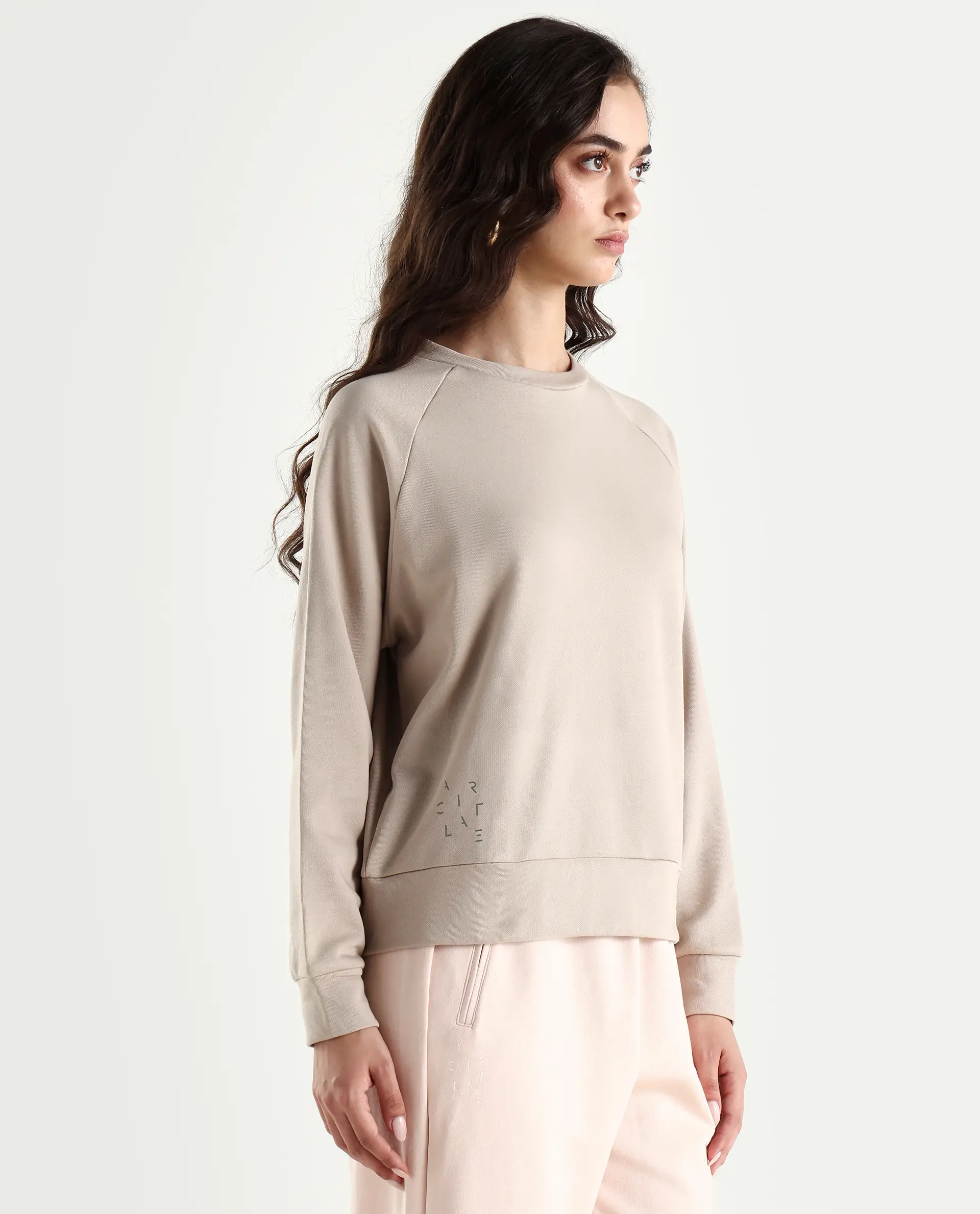 Rareism Women's Medium Weight Terry 290 Gsm Cotton Blend Crew Neck Plain Cuffed Sleeve Relaxed Fit Sweatshirt - Image 6