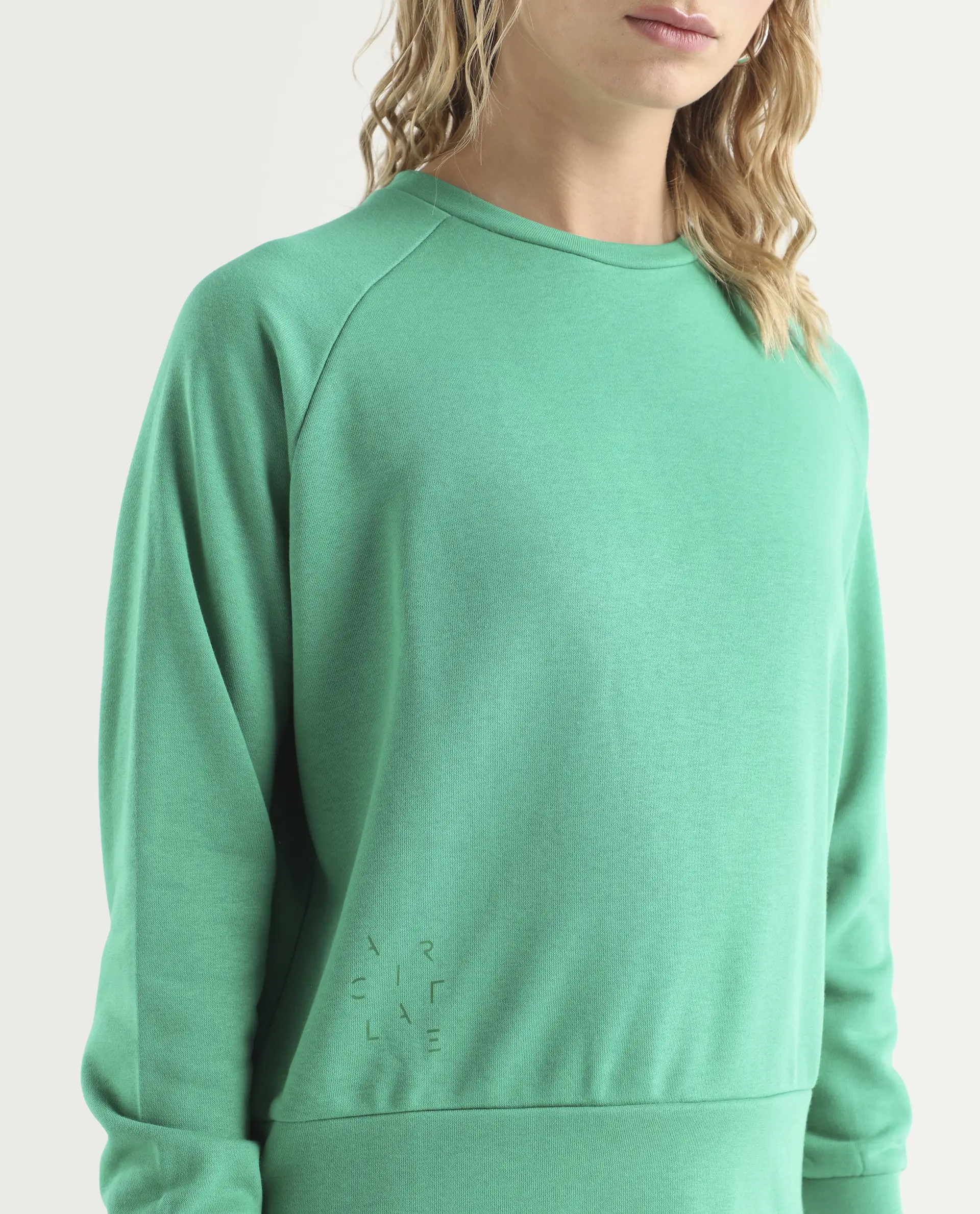 Rareism Women's Medium Weight Terry 290 Gsm Cotton Blend Crew Neck Plain Cuffed Sleeve Relaxed Fit Sweatshirt - Image 4