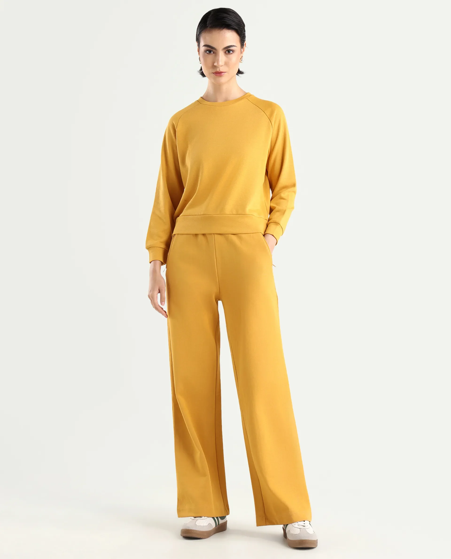 Rareism Women's Medium Weight Terry 290 Gsm Cotton Blend Crew Neck Plain Cuffed Sleeve Relaxed Fit Sweatshirt - Image 2