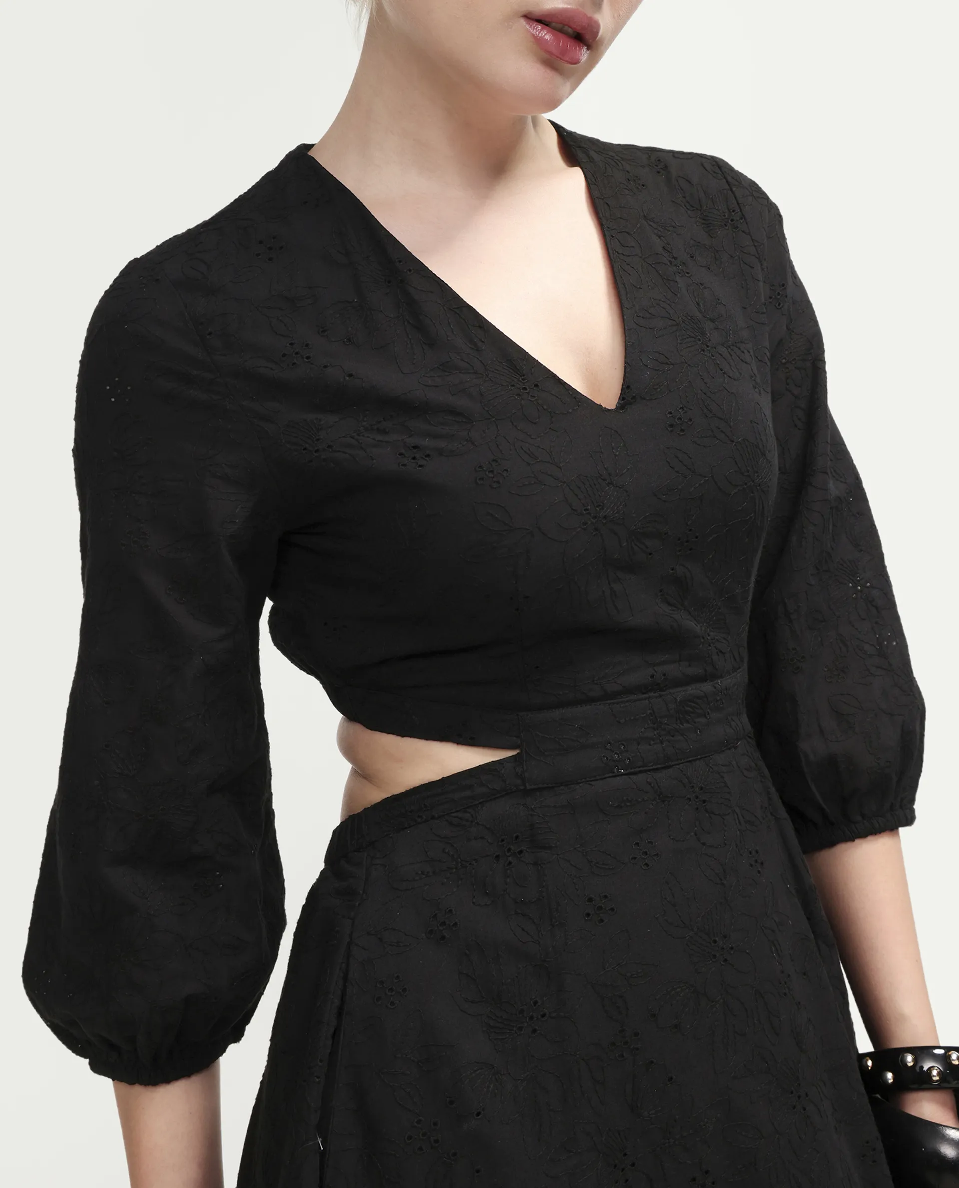 Rareism Women's Cazie Black Cotton 3/4Th Sleeve Fit And Flare Plain Dress - Image 4