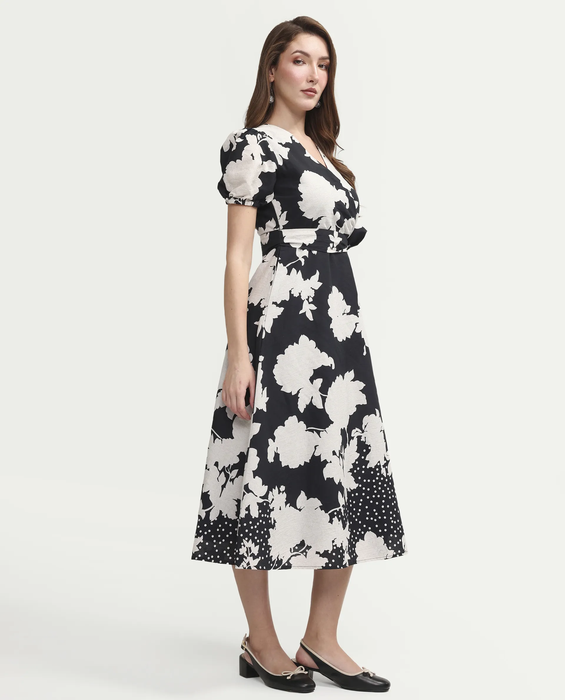 Rareism Women's Cazzy Black Cotton Half Sleeve Flared Floral Print Dress - Image 6