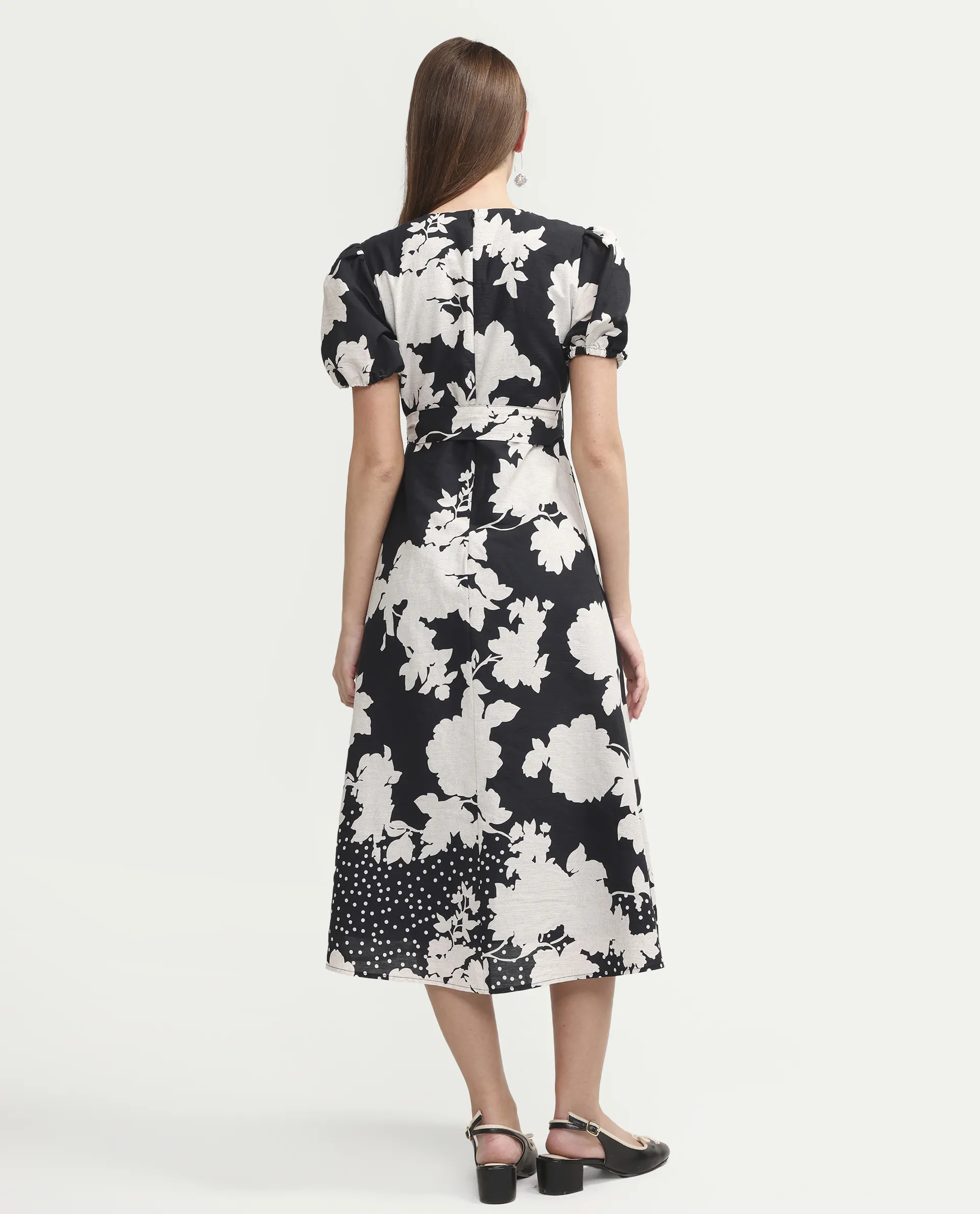 Rareism Women's Cazzy Black Cotton Half Sleeve Flared Floral Print Dress - Image 7