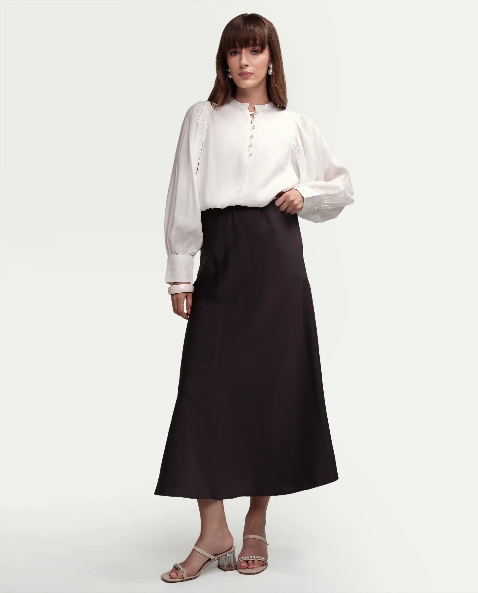 Rareism Women's Ceca Off White Viscose Blend Full Sleeve Relaxed Fit Plain Top - Image 2