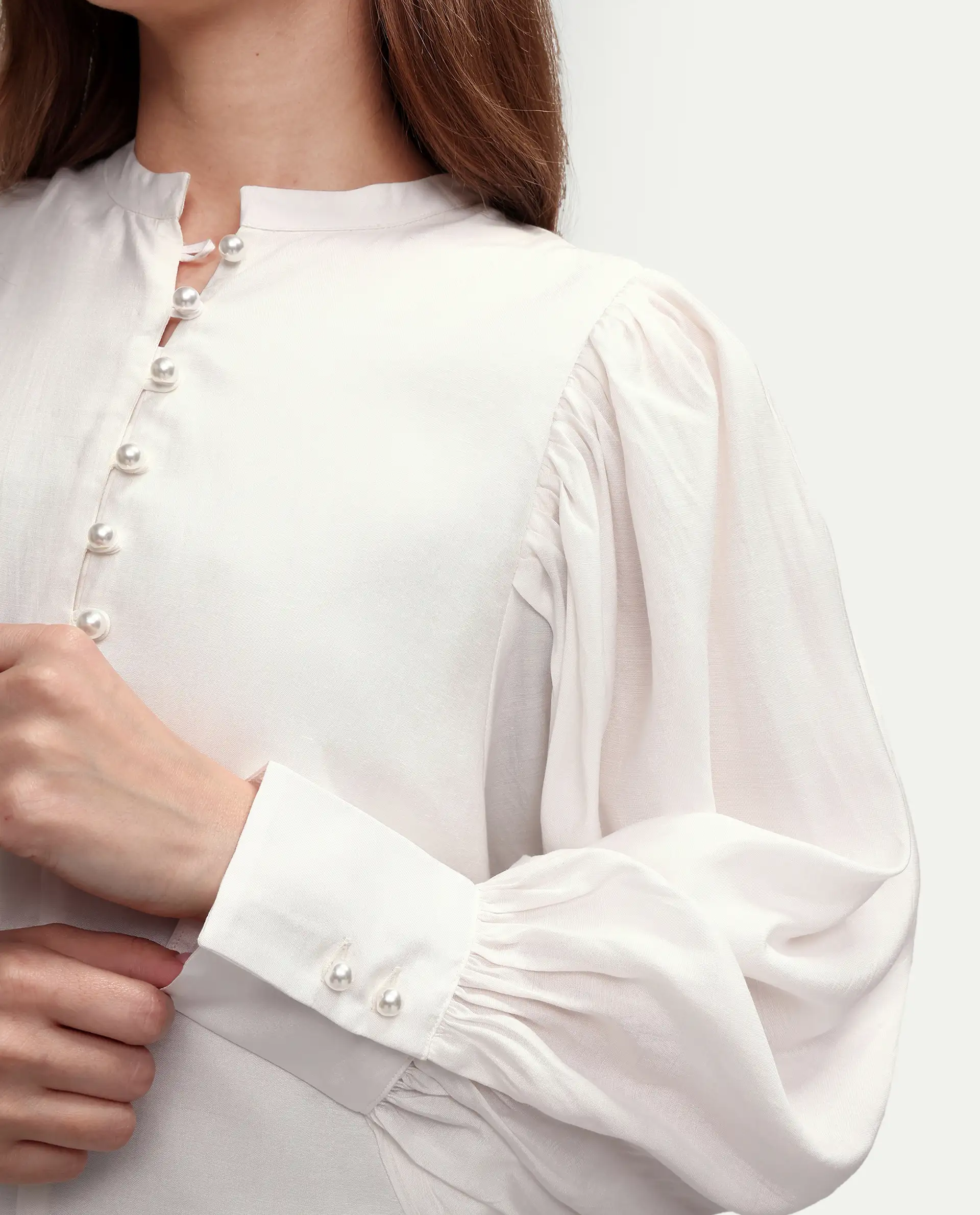 Rareism Women's Ceca Off White Viscose Blend Full Sleeve Relaxed Fit Plain Top - Image 4