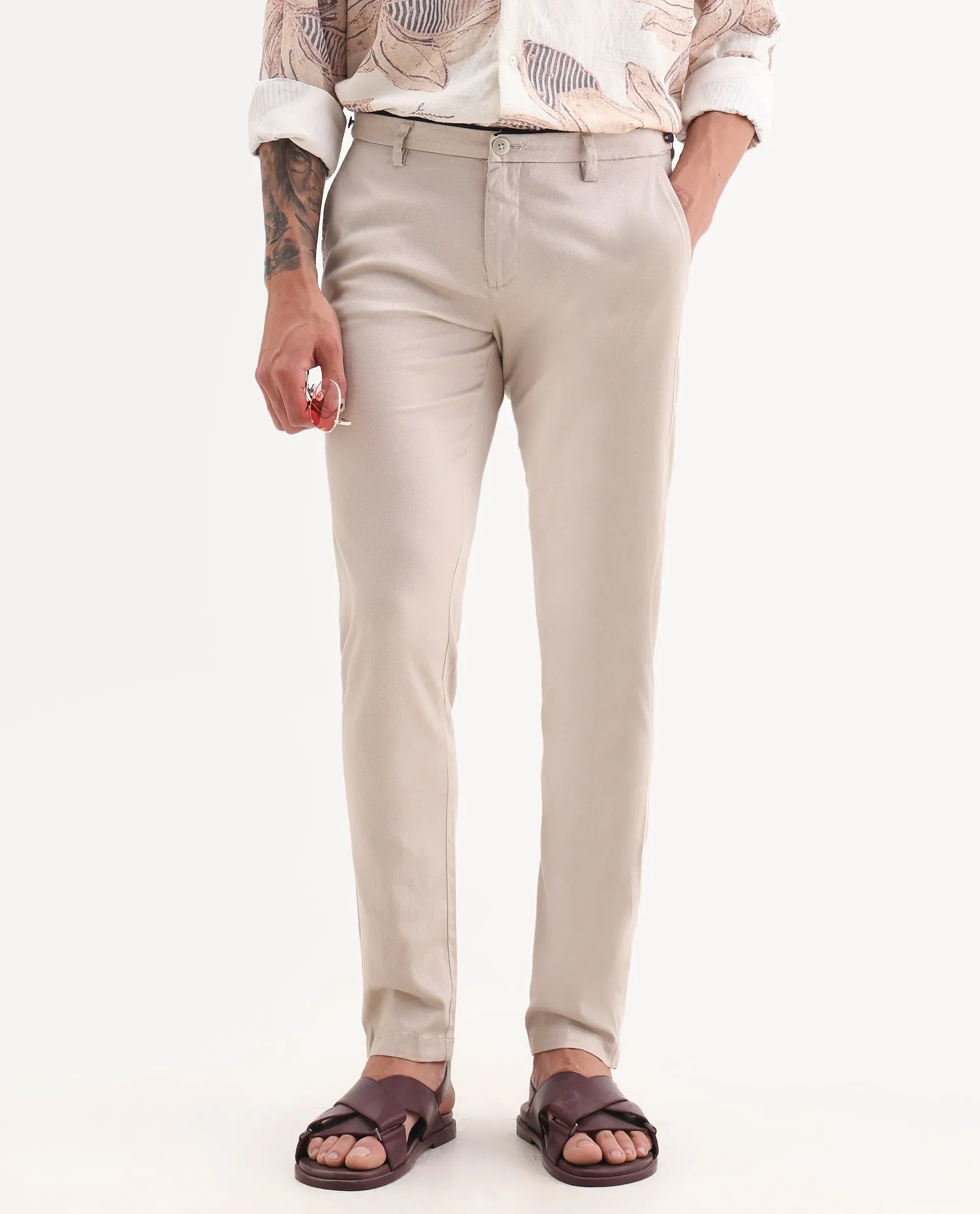 Rare Rabbit Men's Cellular Light Pink Cotton Plain Regular Fit Trouser - Image 2