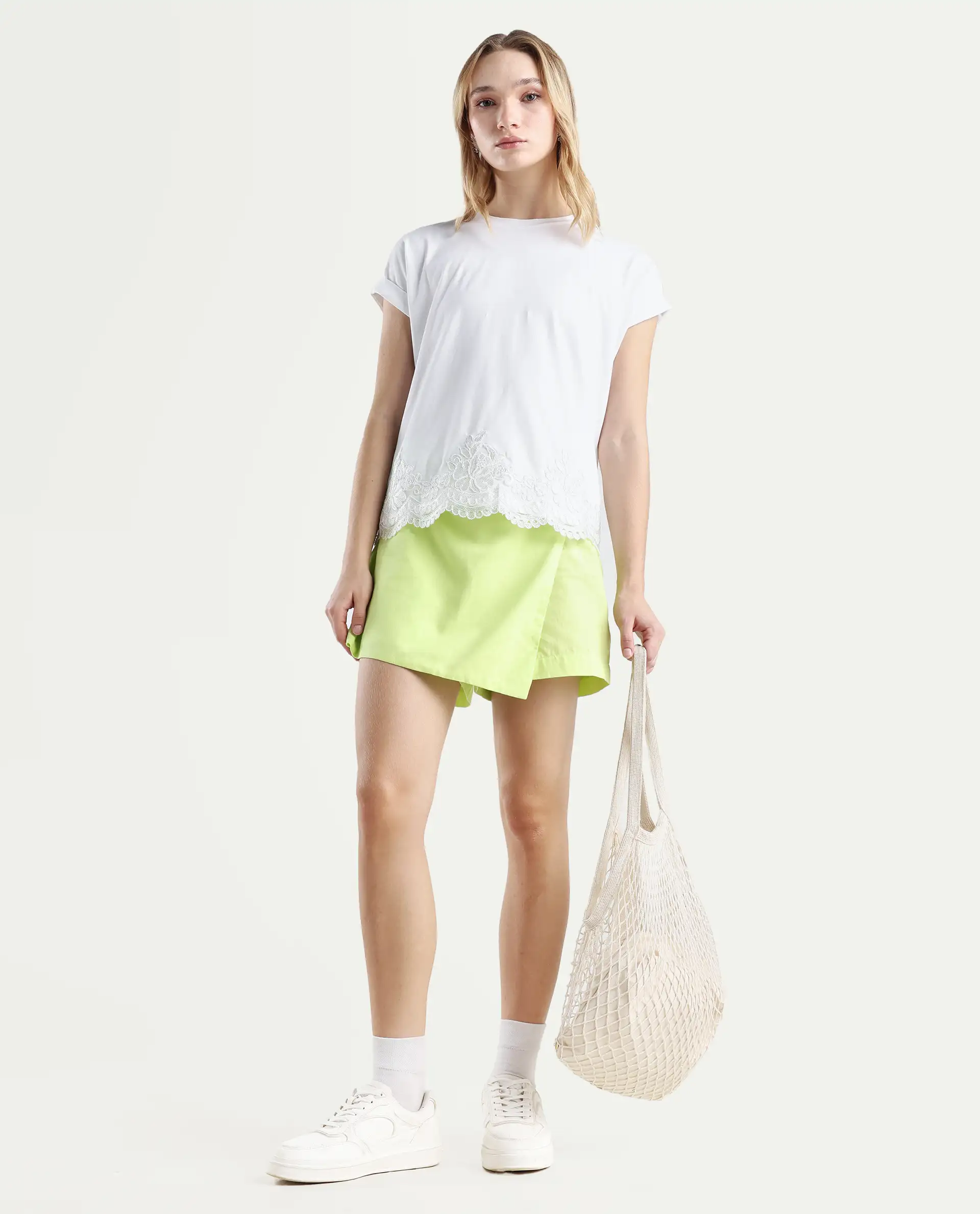Rareism Women's Celo White Cotton Blend Crew Neck Regular Fit T-Shirt - Image 2