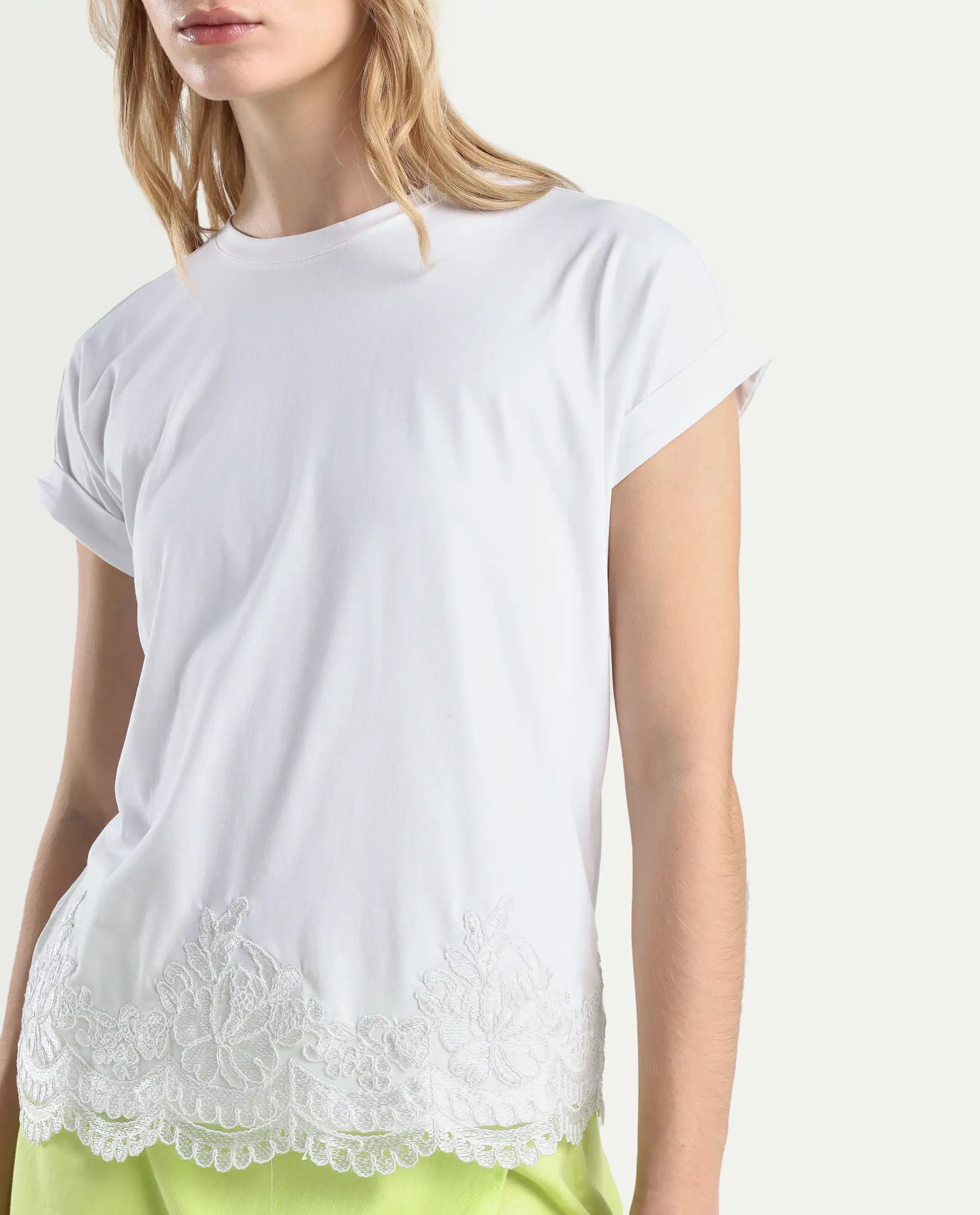 Rareism Women's Celo White Cotton Blend Crew Neck Regular Fit T-Shirt - Image 4
