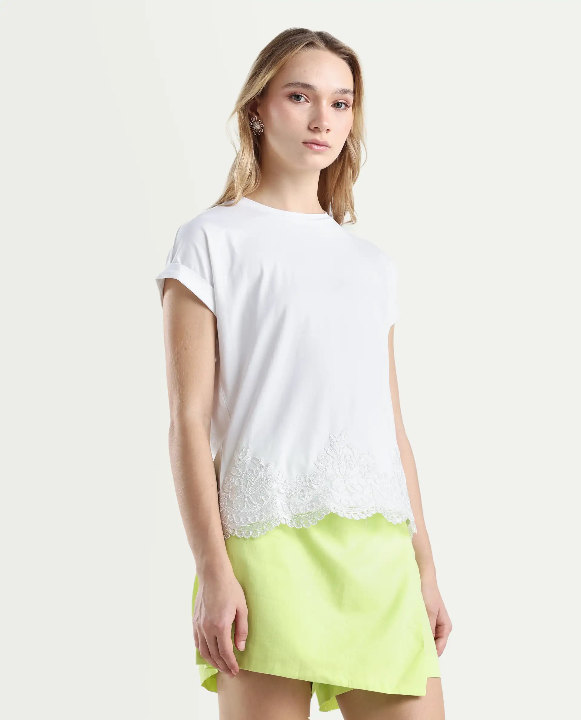 Rareism Women's Celo White Cotton Blend Crew Neck Regular Fit T-Shirt - Image 6