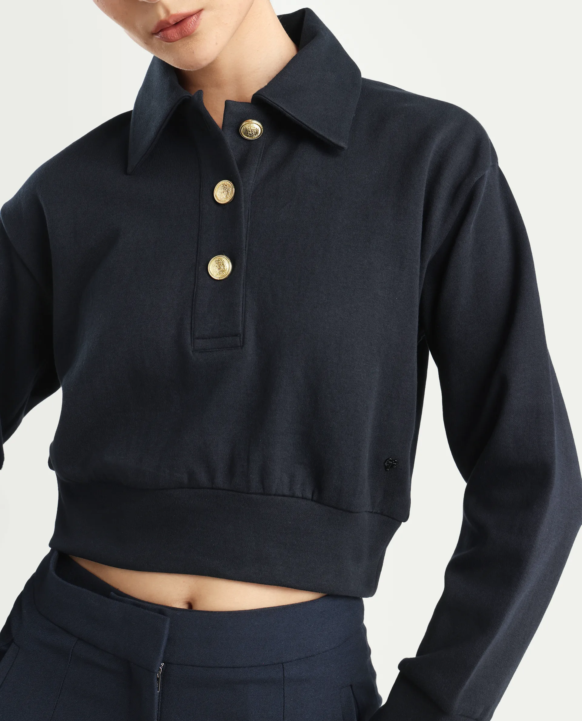 Rareism Women's Celtik Black Cotton Blend Drop Collar Plain Crop Relaxed Fit Sweatshirt - Image 4