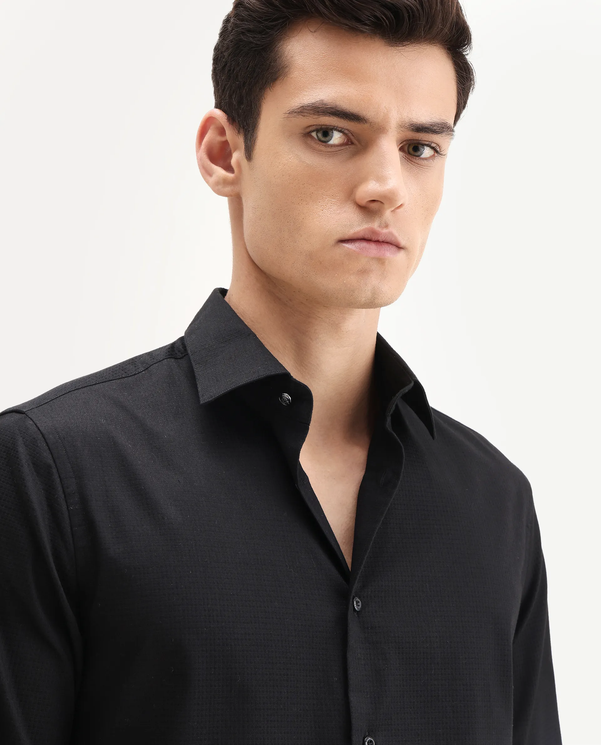 Rare Rabbit Men's Centi-25 Black Cotton Fabric Spread Collar Regular Fit Plain Shirt - Image 7