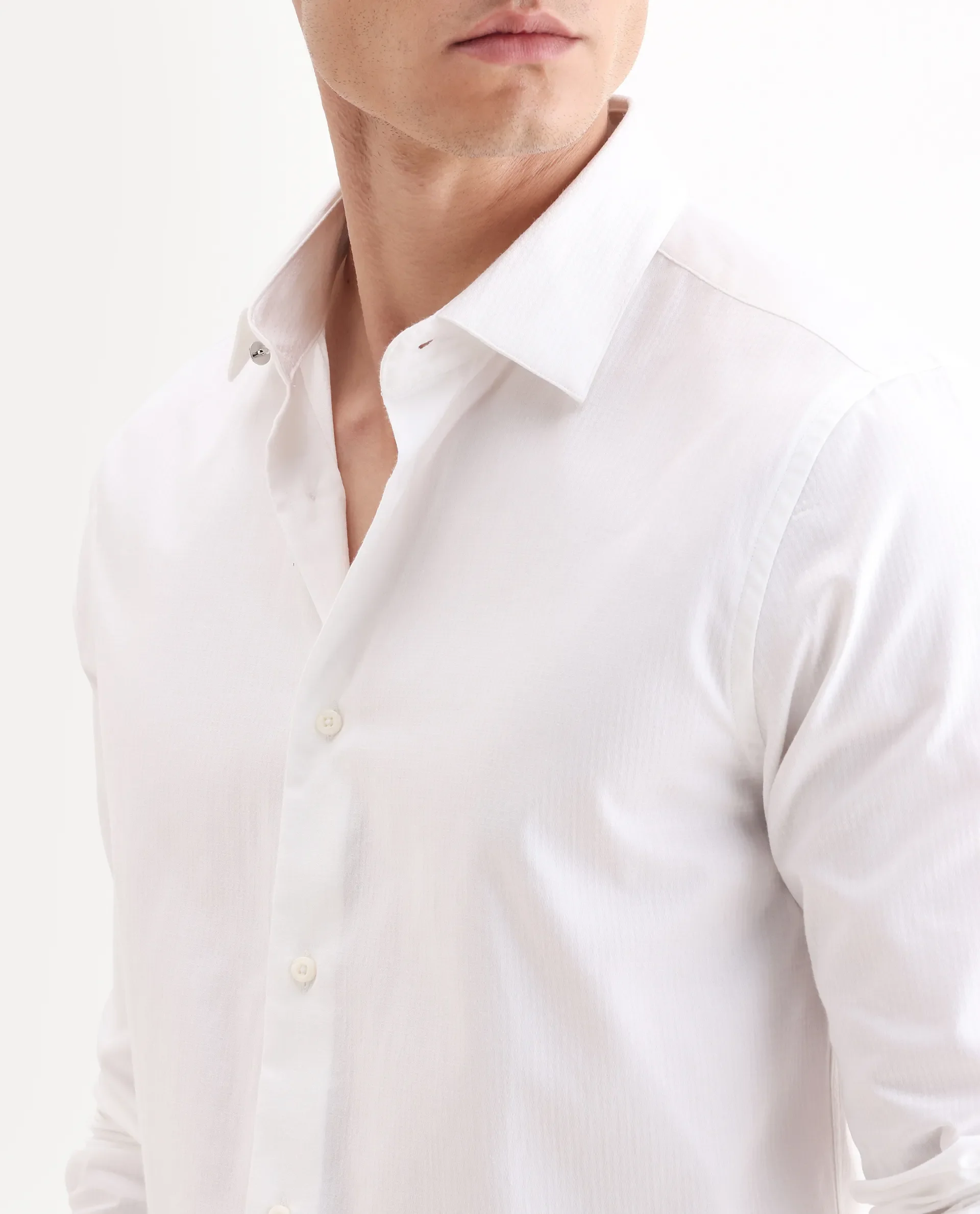 Rare Rabbit Men's Centi-25 White Cotton Fabric Spread Collar Regular Fit Plain Shirt - Image 3