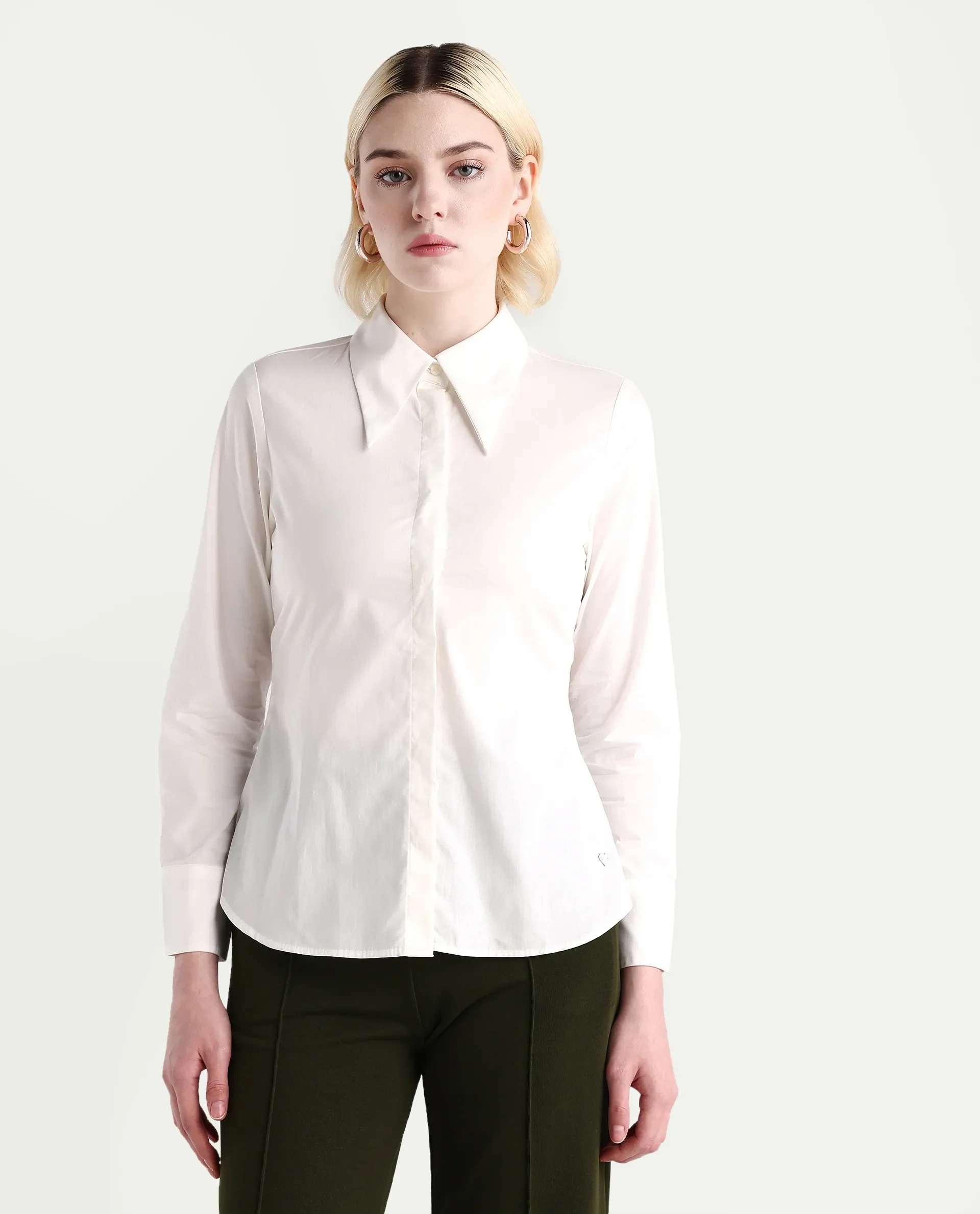 Rareism Women's Ceos White Cotton Spread Collar Plain Cuffed Sleeve Regular Fit Top - Image 3
