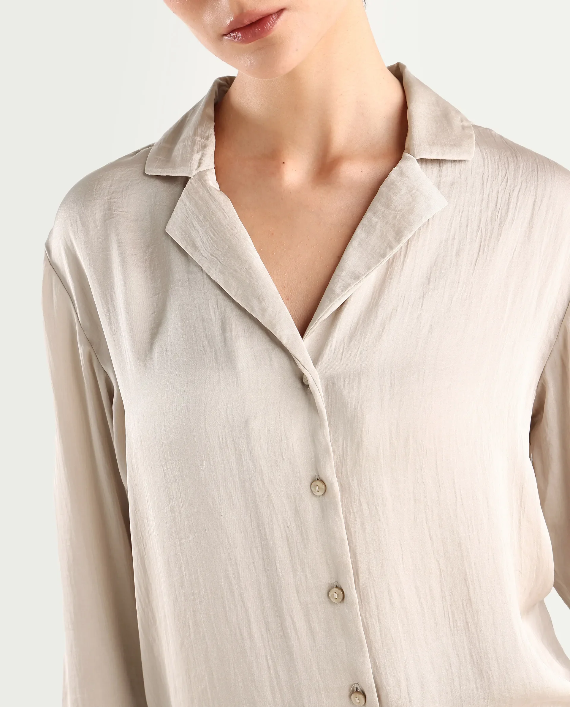 Rareism Women's Chant Beige Lapel Neck Plain Cuffed Sleeve Regular Fit Top - Image 4