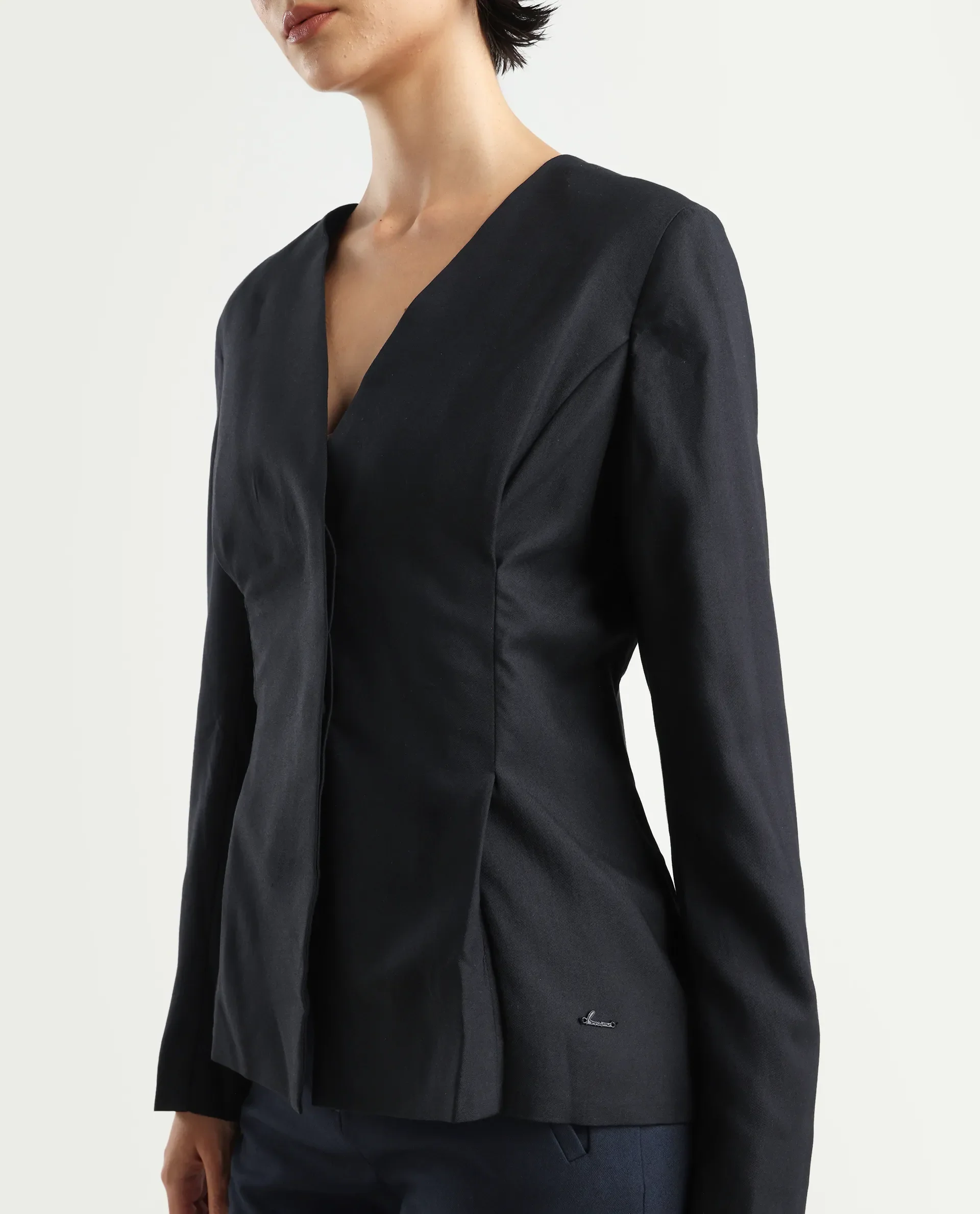 Rareism Women's Charal Black Cotton Blend Lapel Neck Plain Regular Fit Blazer - Image 4