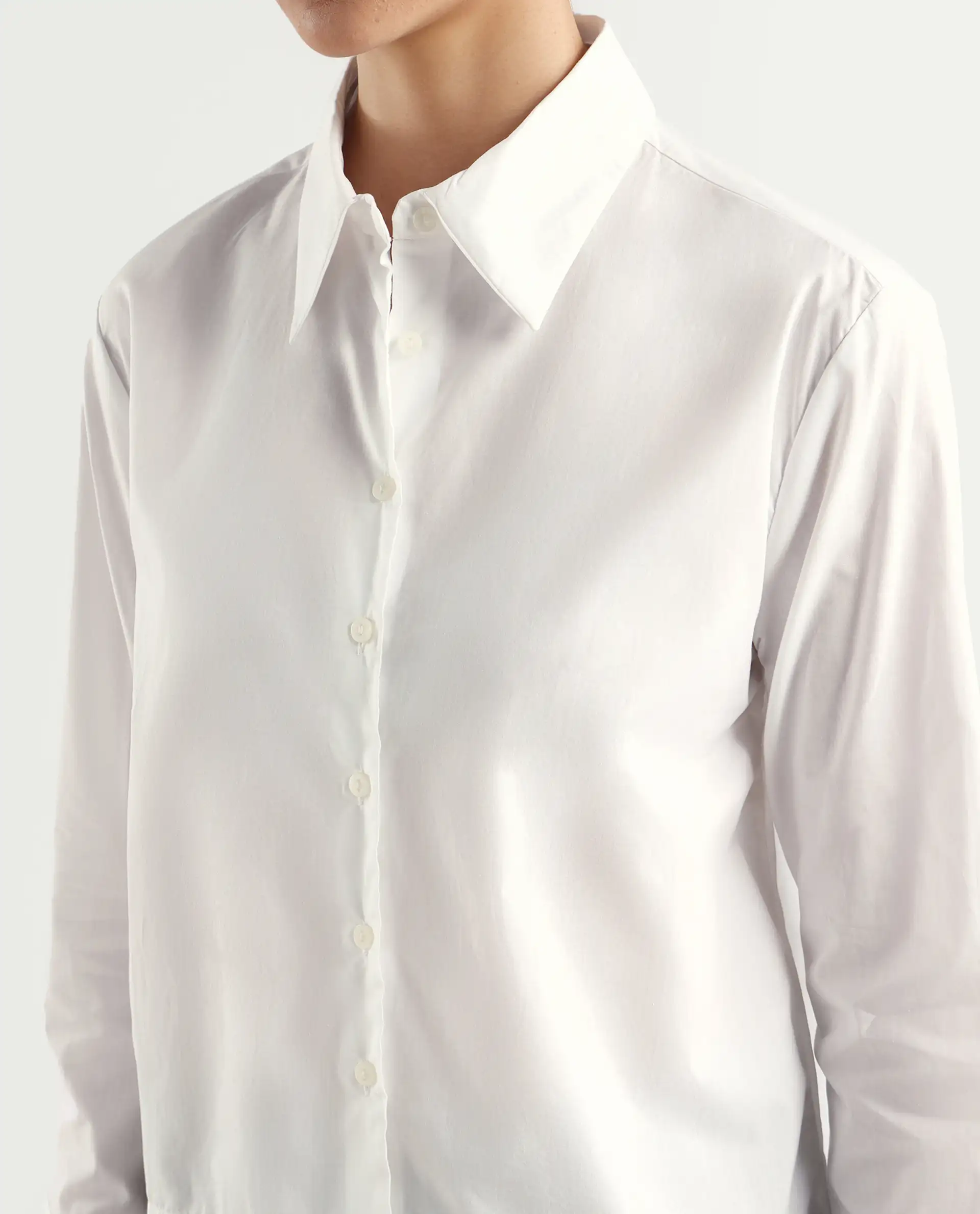 Rareism Women's Charon White Drop Collar Plain Cuffed Sleeve Regular Fit Top - Image 4